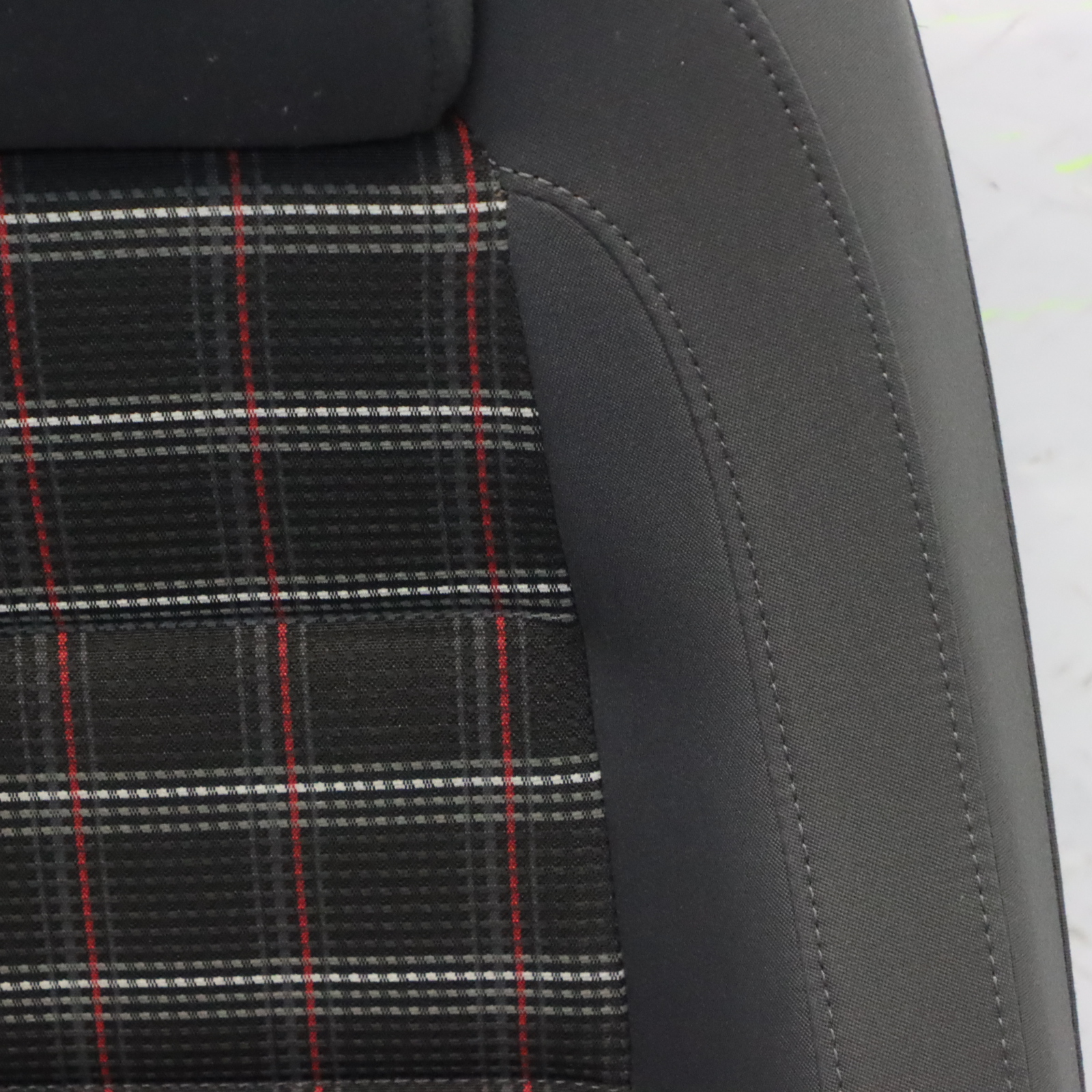 Volkswagen Golf Mk5 1K GTI 5 Door Sport Seat Front Right O/S Cloth Anthracite