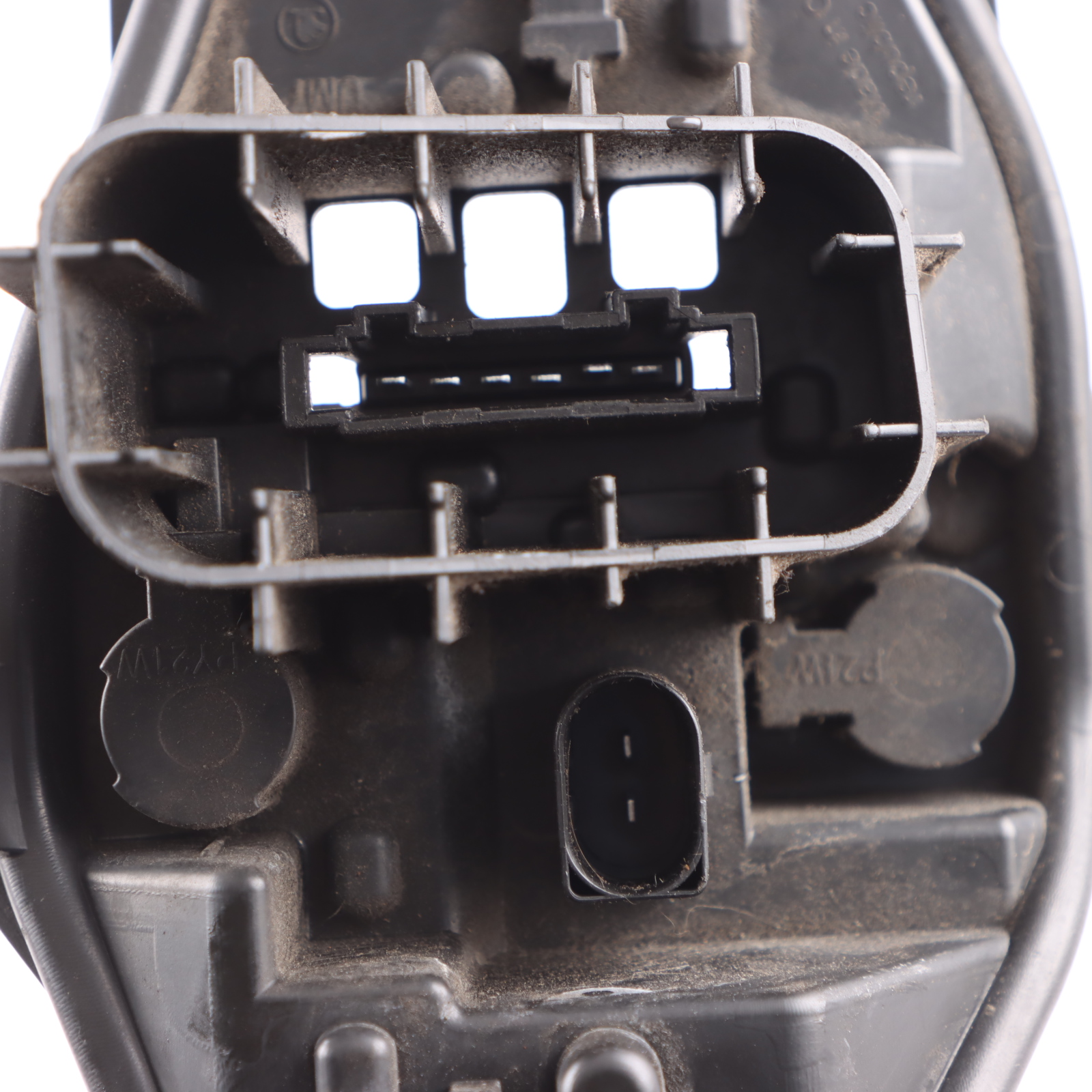 Skoda Octavia 5E Rear Bulb Light Lamp Holder Left N/S 5E5945257