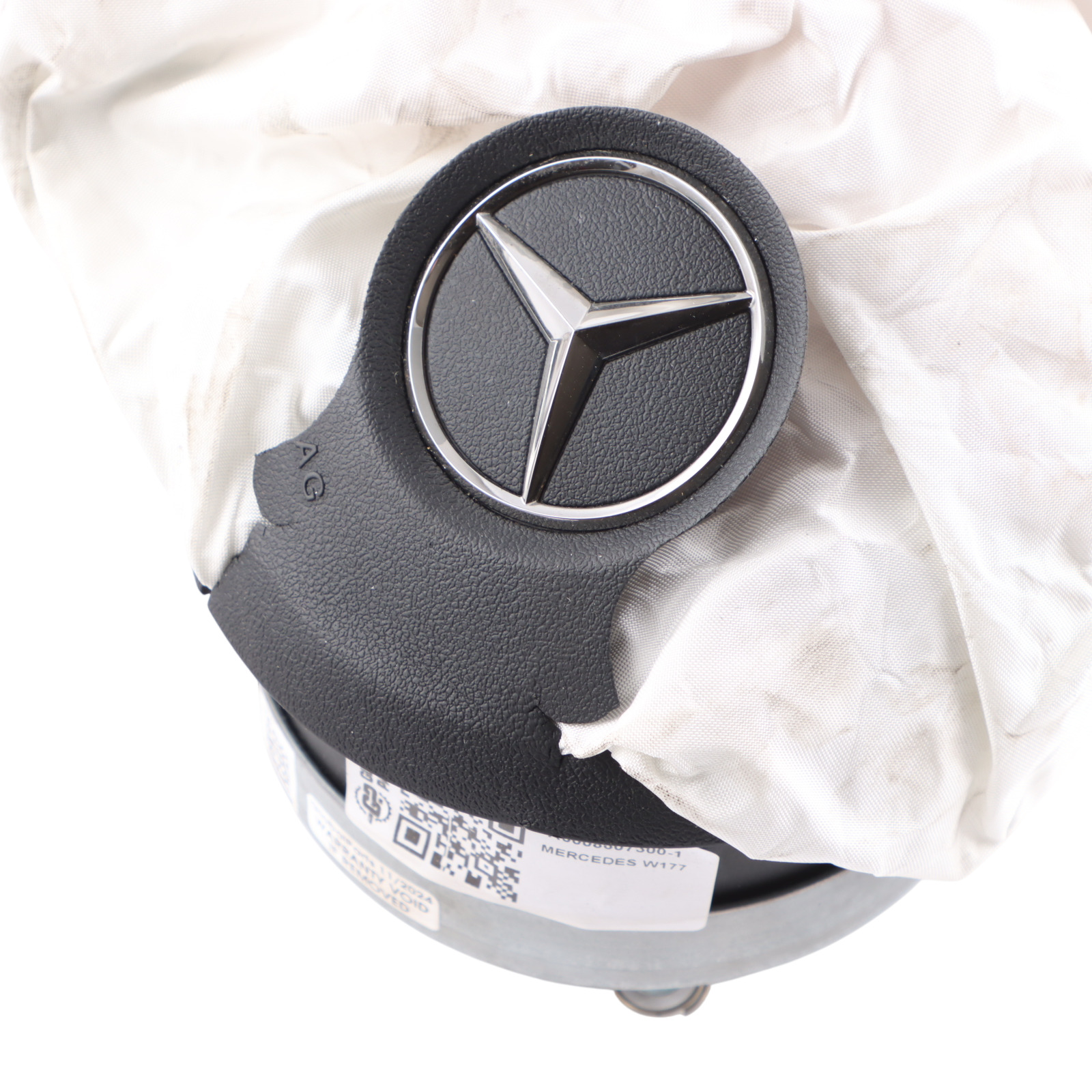 Mercedes W177 Steering Wheel Air Module Driver Side Black DAMAGED A0008607300