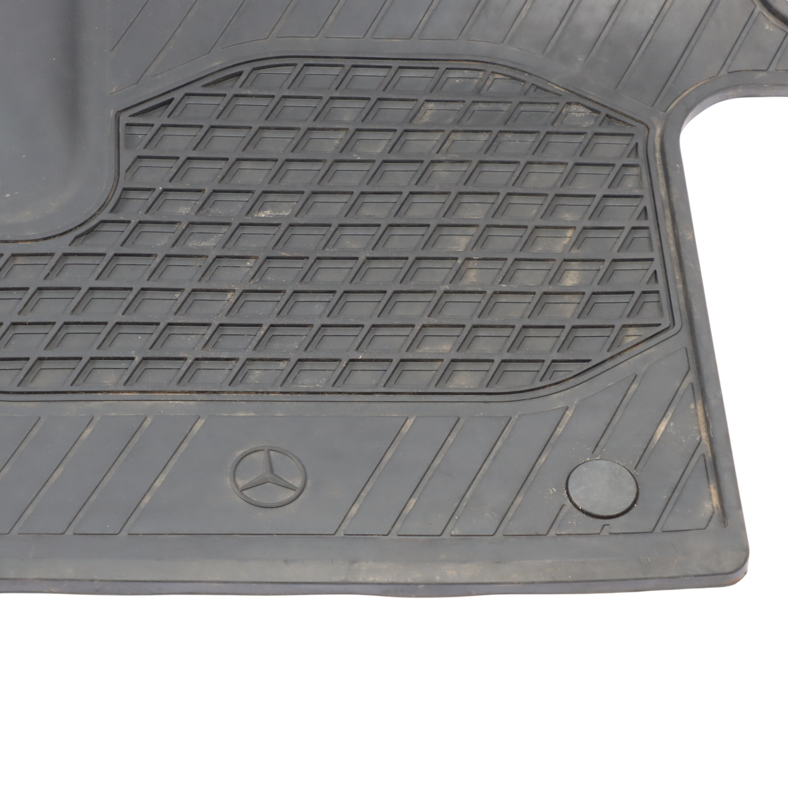 Mercedes W907 Rubber Floor Mat Set Interior Front Left Right N/O/S A9076805001