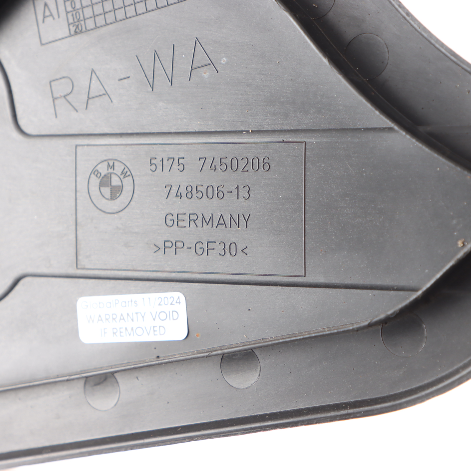 BMW G14 G32 GT Underbody Panelling Tank Cover Right O/S Trim Panel 7450206