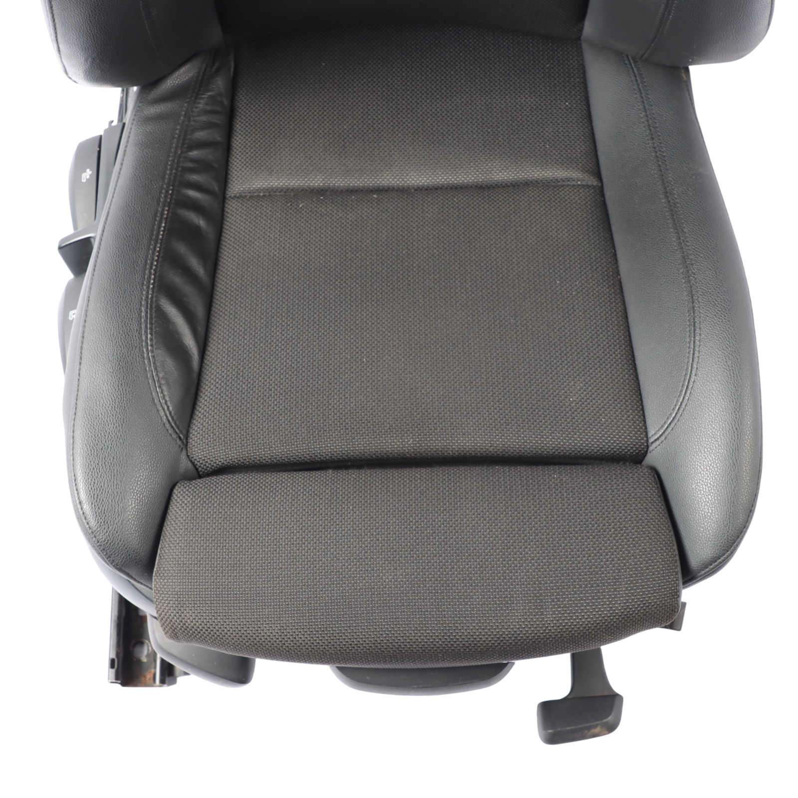 Front Seat BMW E81 E82 M Sport Right O/S Side Black Cloth / Imitation Leather