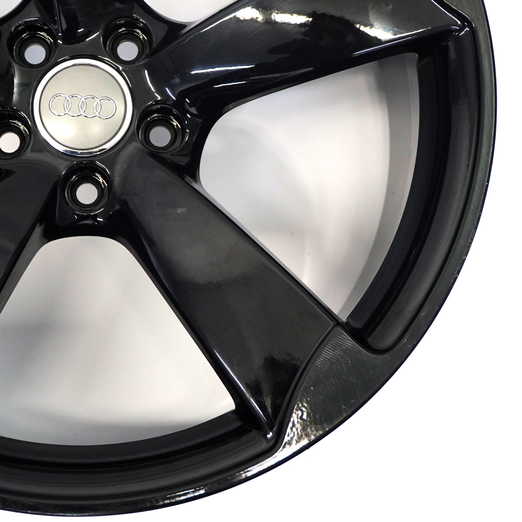 Audi A5 8T Black Rotor Wheel