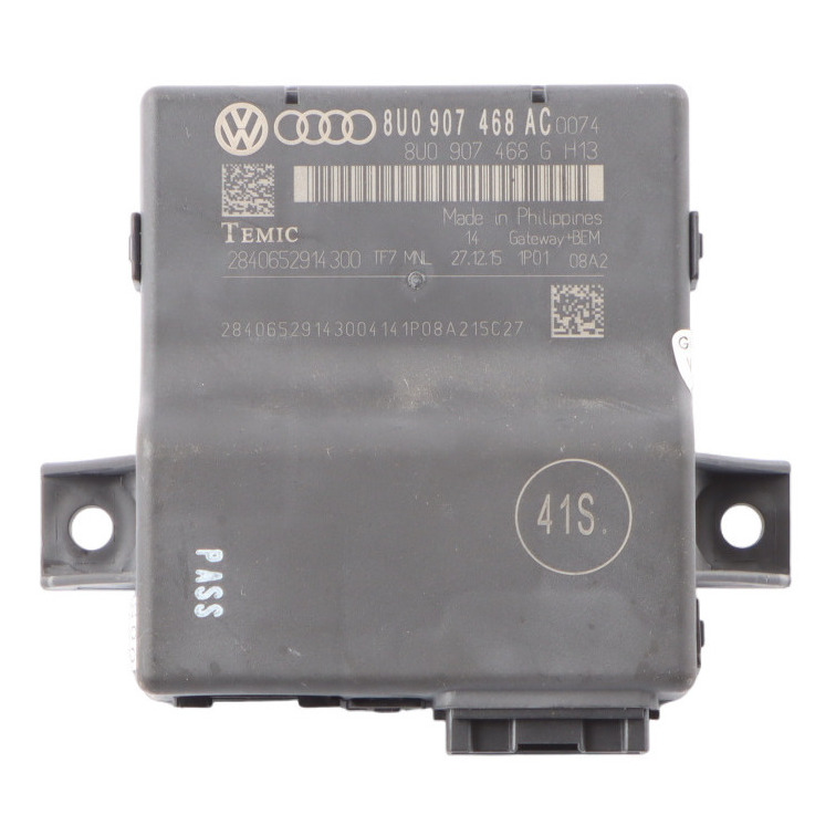 Audi A1 8X Q3 8U Central Gateway Control Unit Module Relay ECU 8U0907468AC