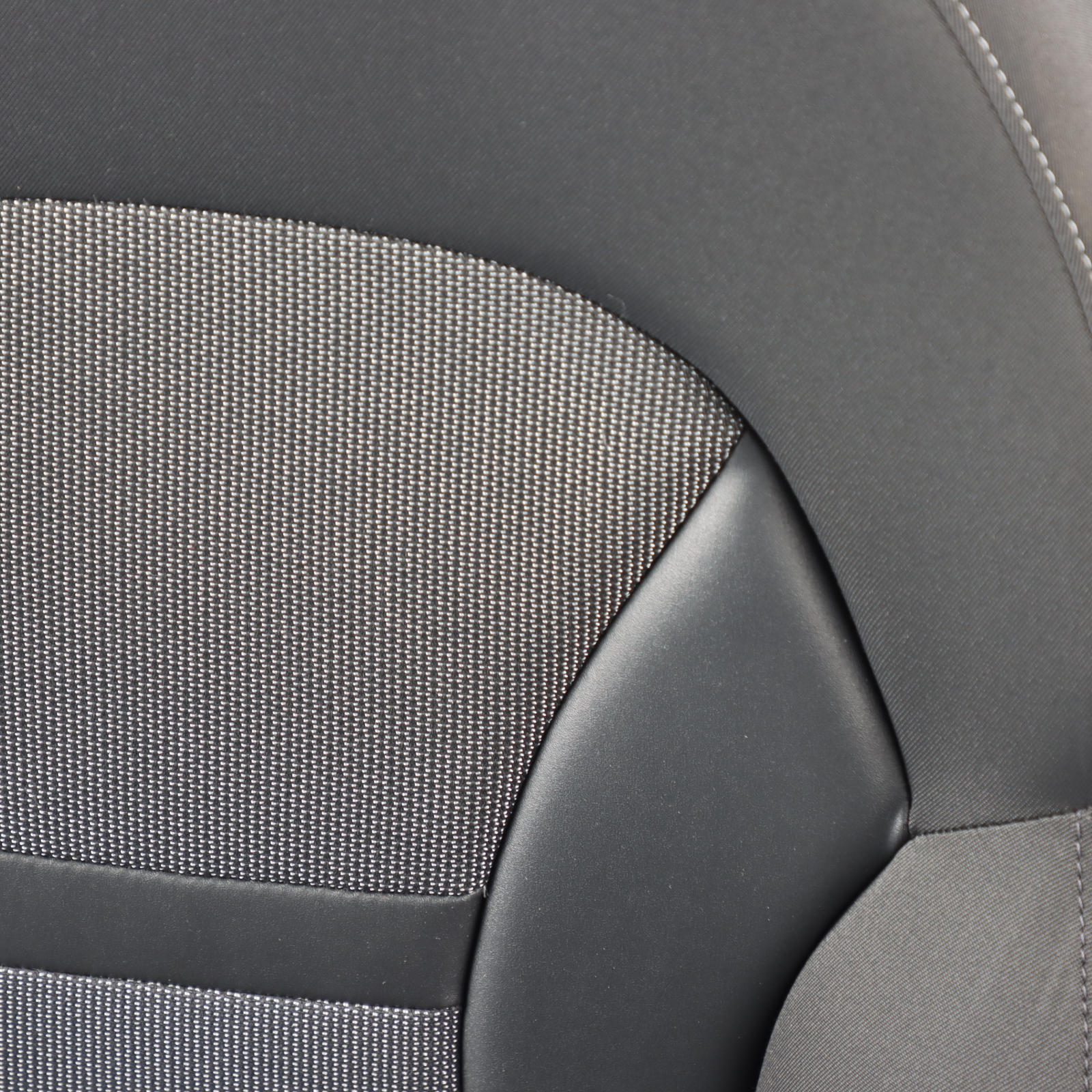 Audi A1 8X 3 Door Sport Seat Front Left N/S Cloth Fabric Black Soul Grey