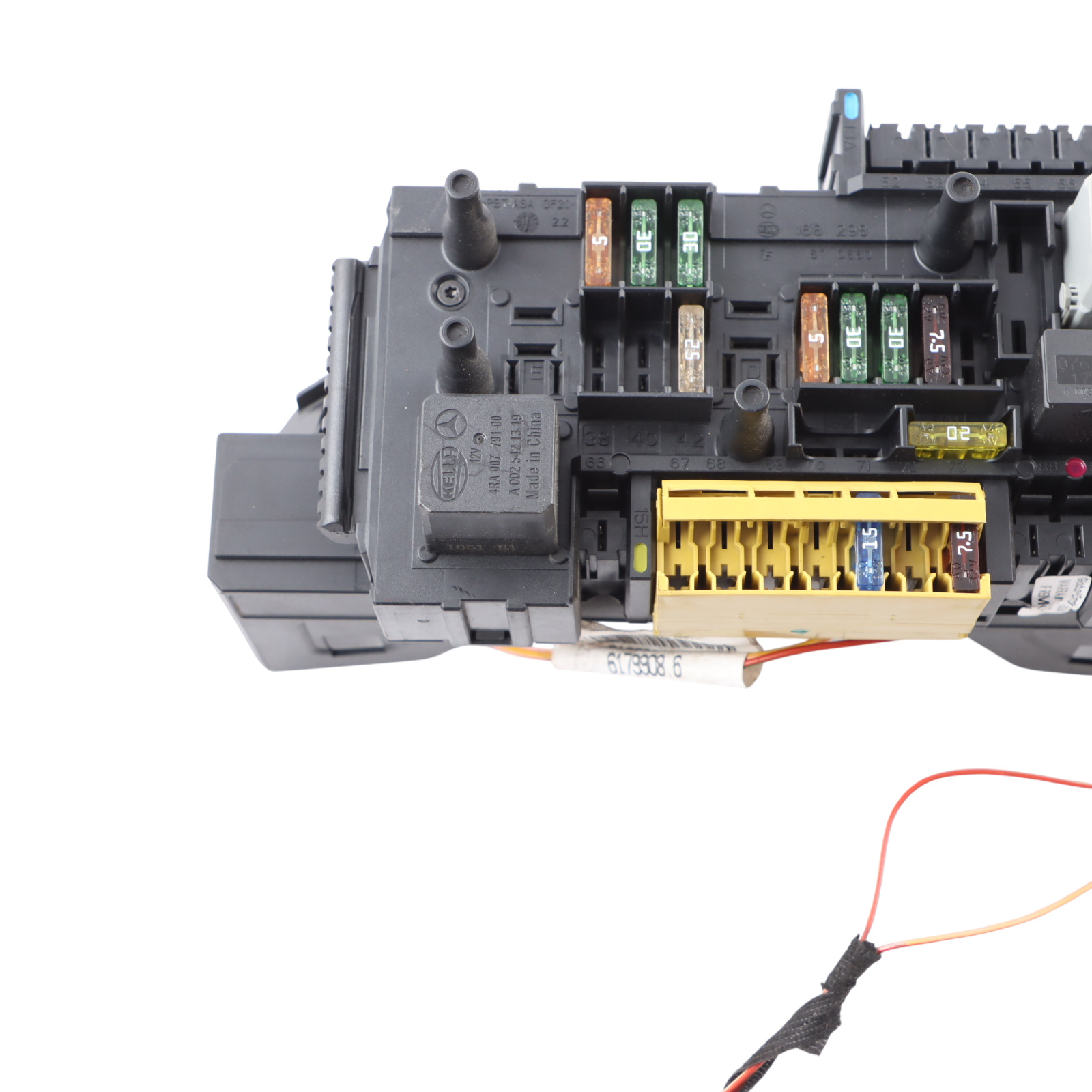 Mercedes W204 SAM Control Unit Module Fuse Box Relay Rear A2049060105