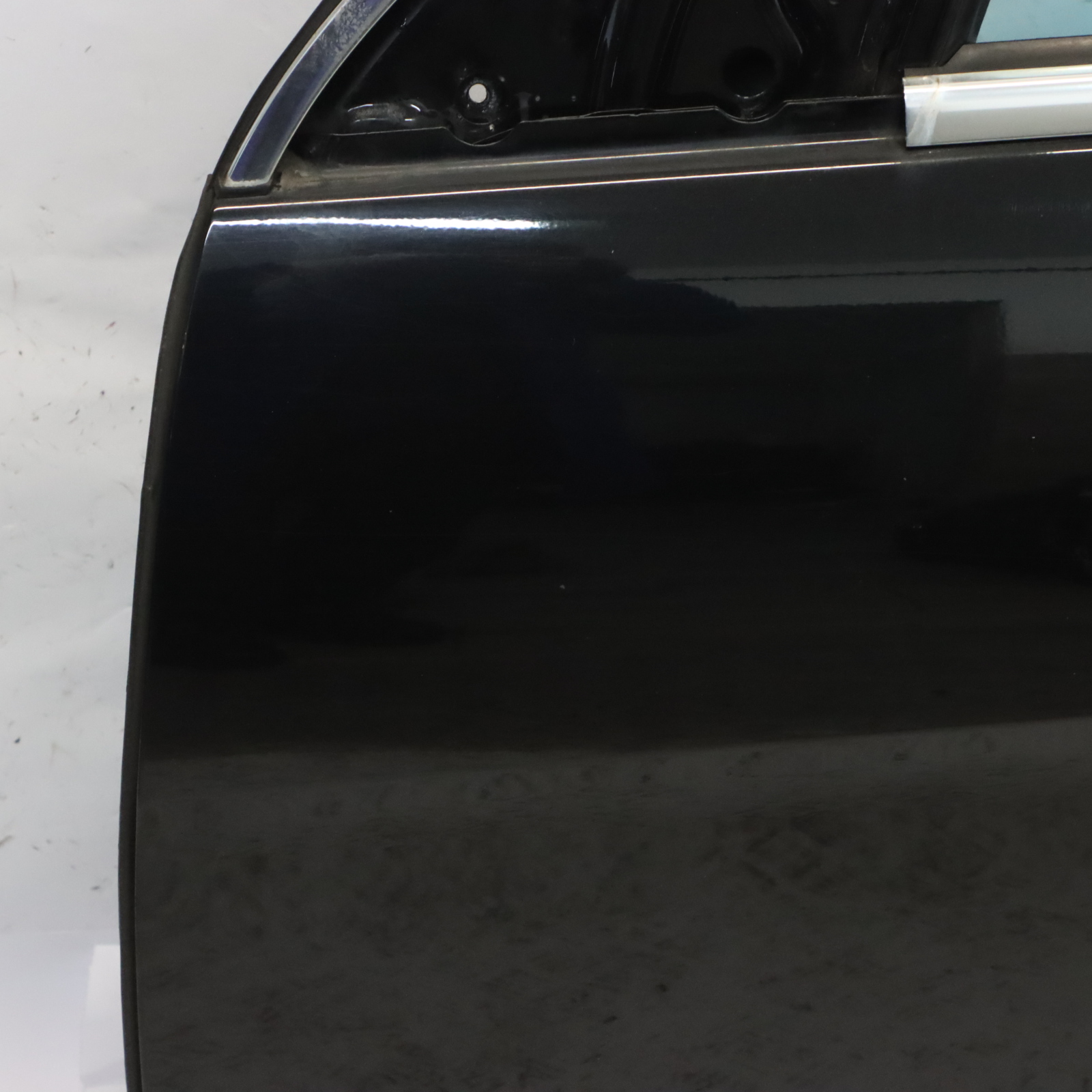 Mercedes W251 Door Front Left N/S Obsidian Black Metallic - 197