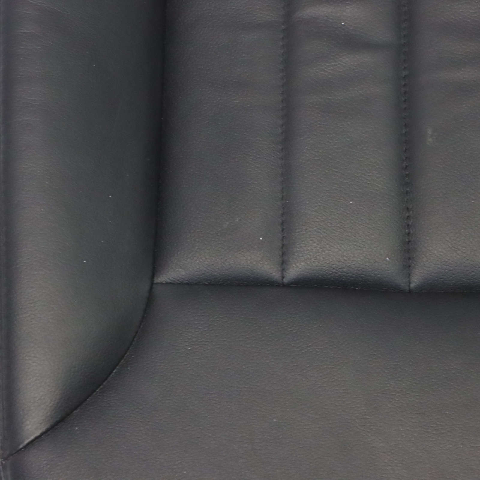 Mercedes R350 V251 Front Seat Cushion Cover Left N/S Leather Black