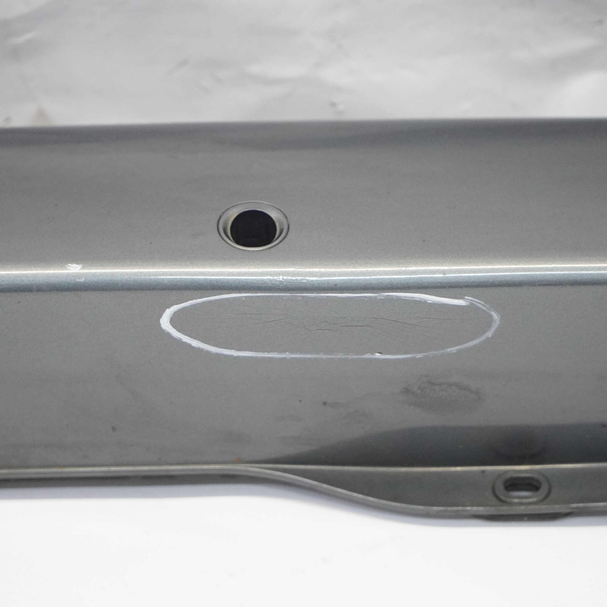 Mercedes Vito W639 Rear Bumper Centre Holder Bracket Mount Flint Grey - 368