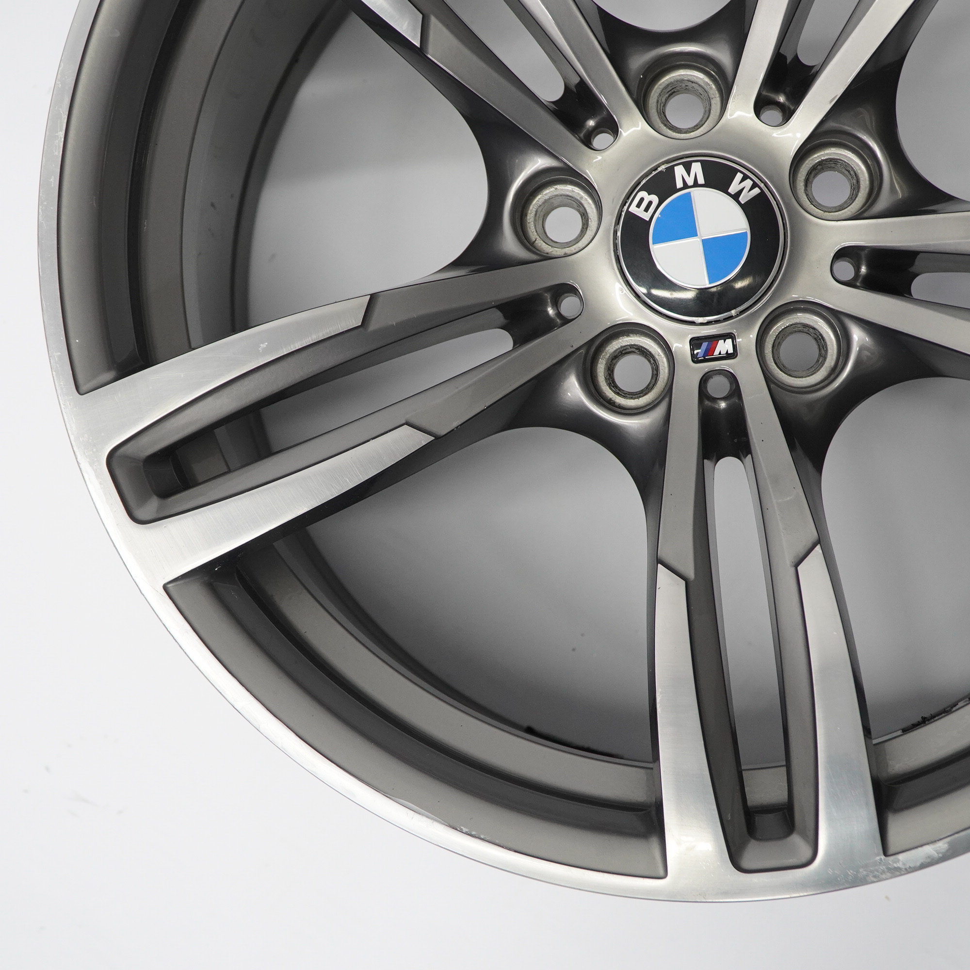 BMW F80 M3 F82 M4 Rear Ferric Grey Wheel Alloy Rim M Double Spoke 437M 19" 10J