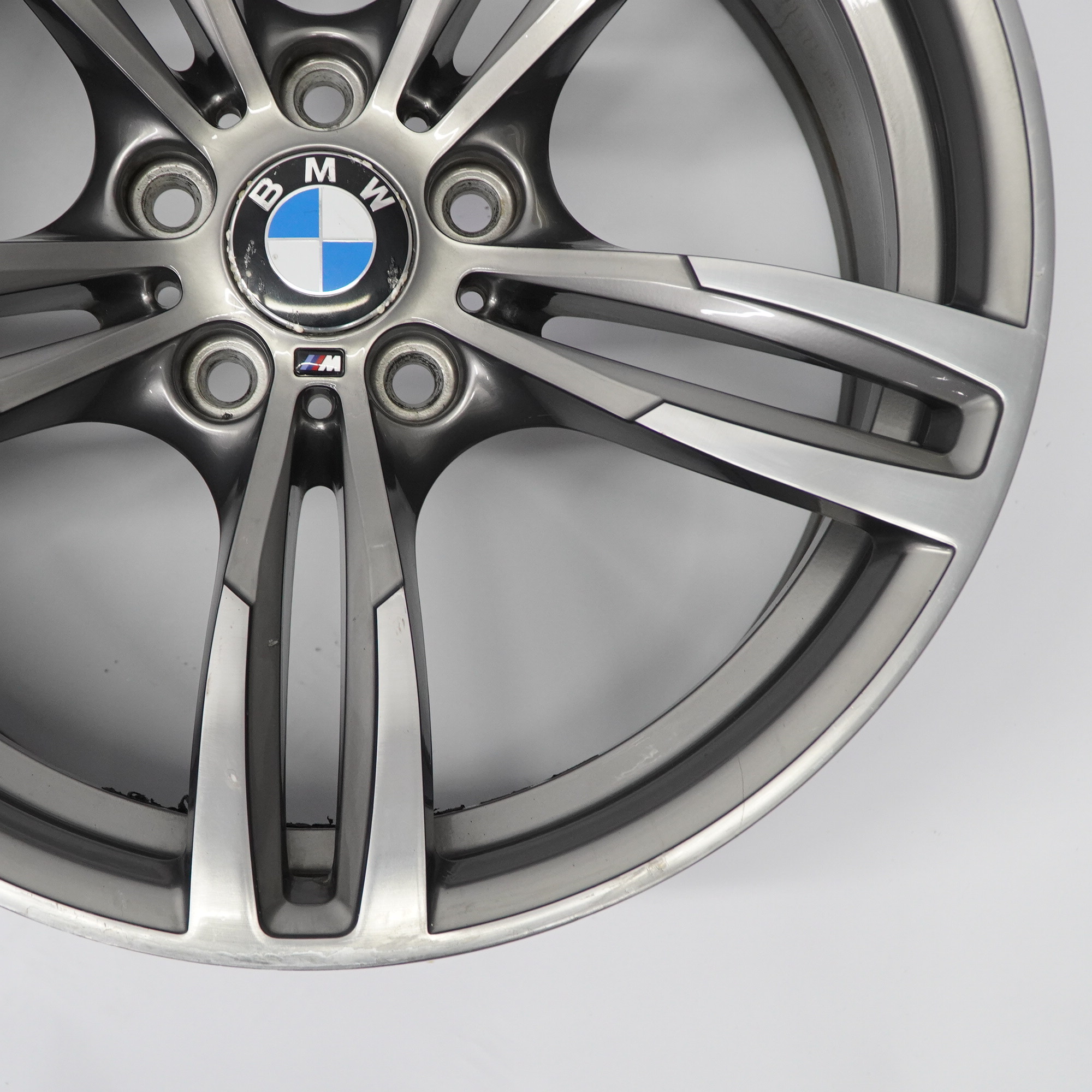 BMW F80 M3 F82 M4 Rear Ferric Grey Wheel Alloy Rim M Double Spoke 437M 19" 10J