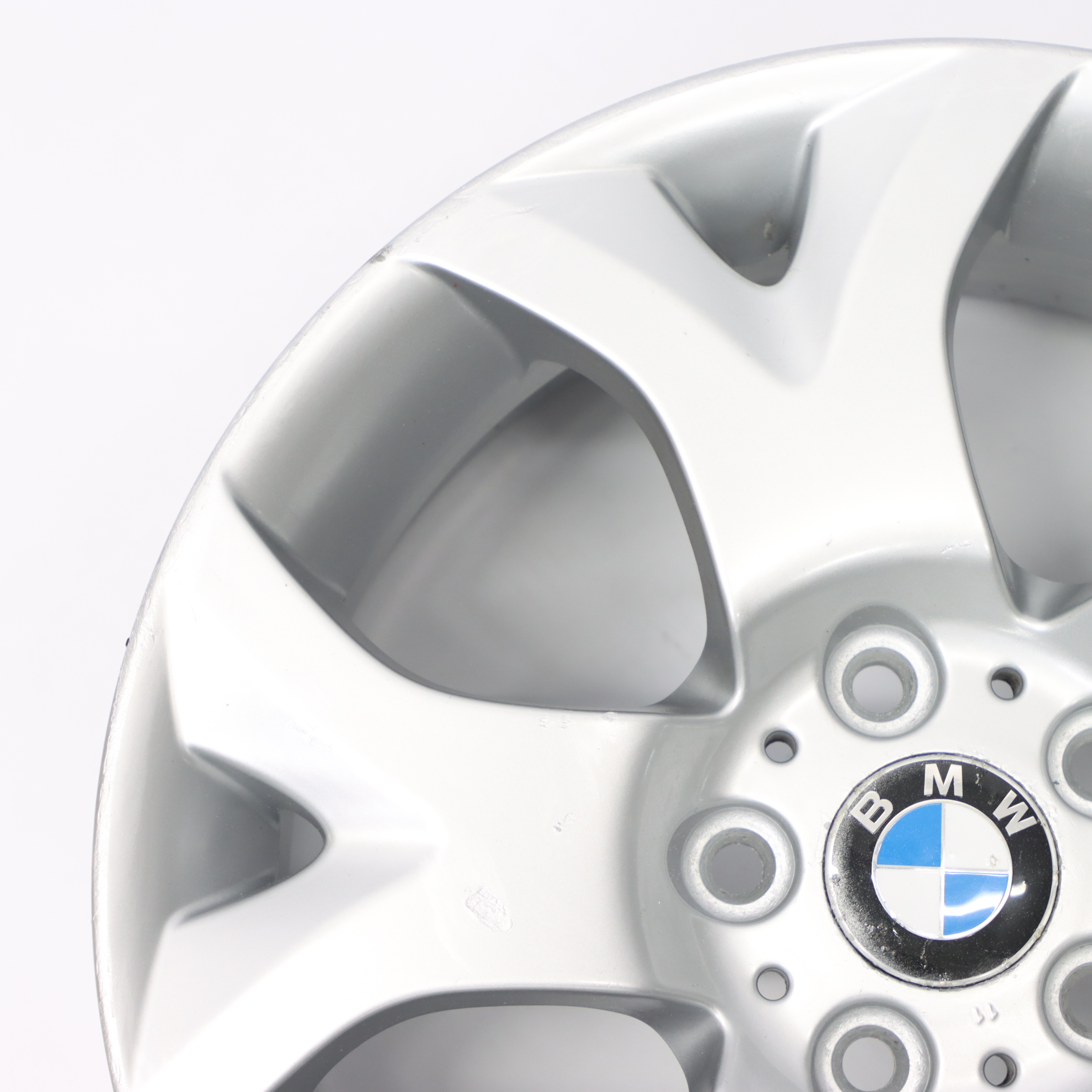 BMW X3 E83 Silver Alloy Wheel Rim 18" Y-Spoke 114 ET:46 8J 3401202