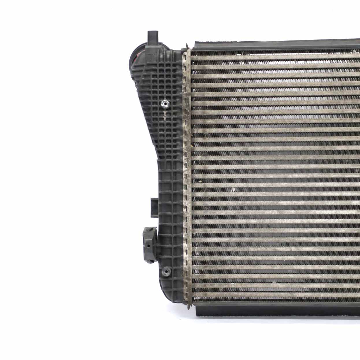 Volkswagen VW Passat B6 Intercooler Charge Air Cooler Radiator 3C0145805P