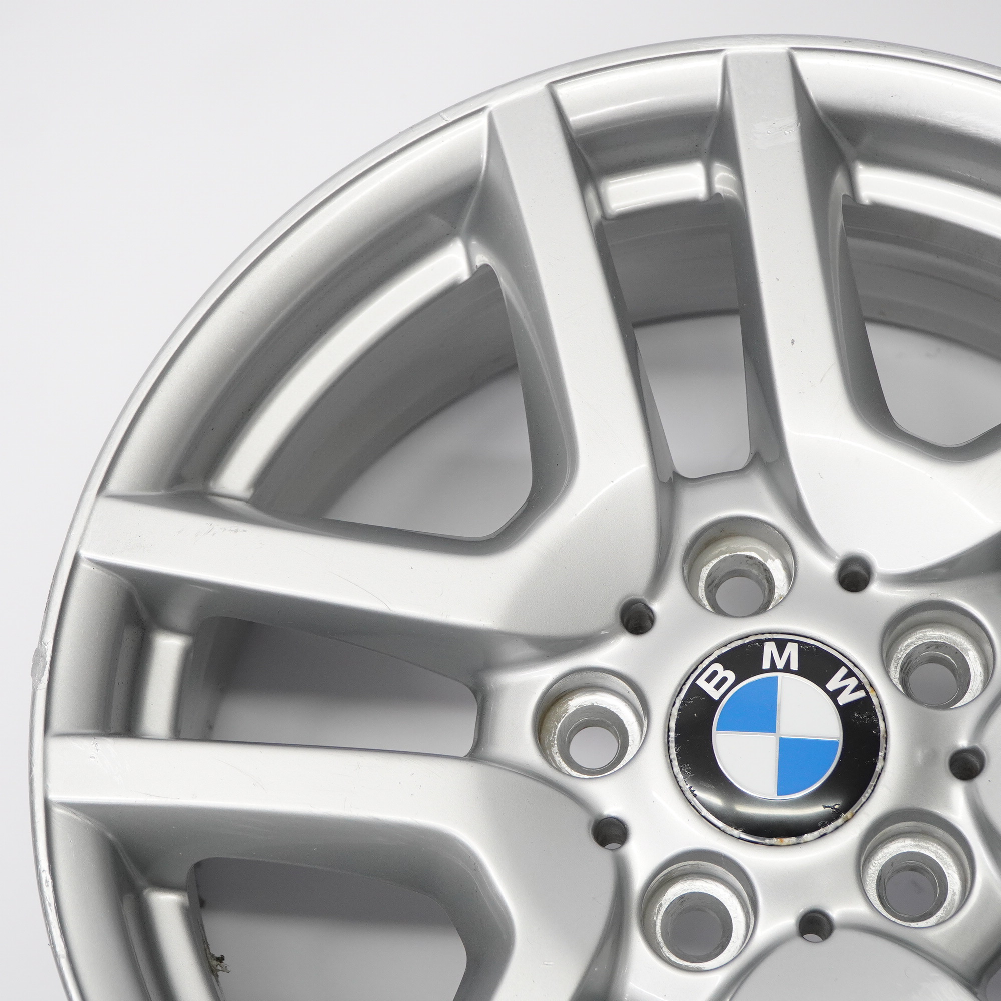 BMW X5 E53 Silver Light Alloy Wheel Rim V spoke 130 17" 7,5J ET:40 6761929