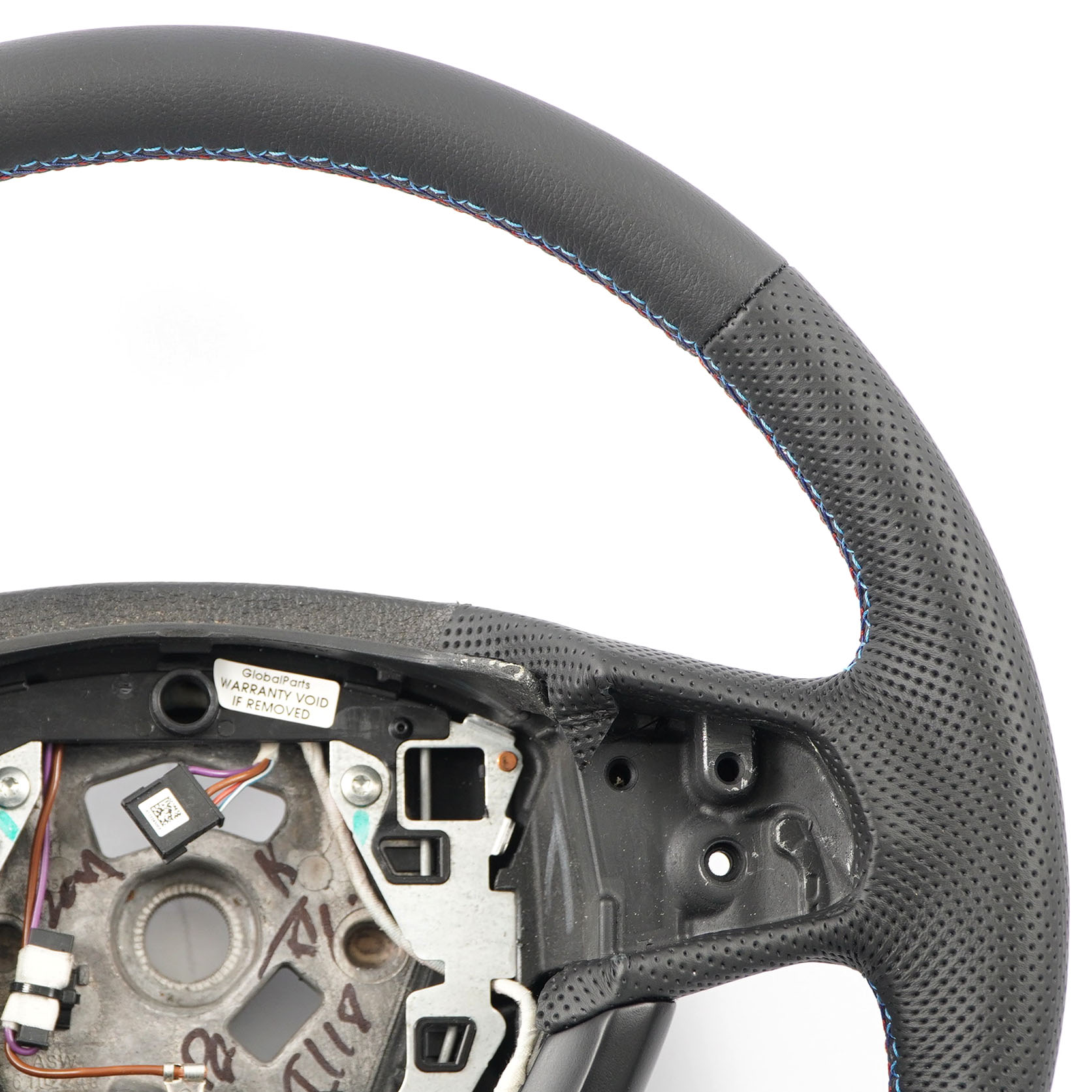 BMW F01 F02 F07 GT F10 F11 NEW Black Leather Steering Wheel M-tricolored Threads