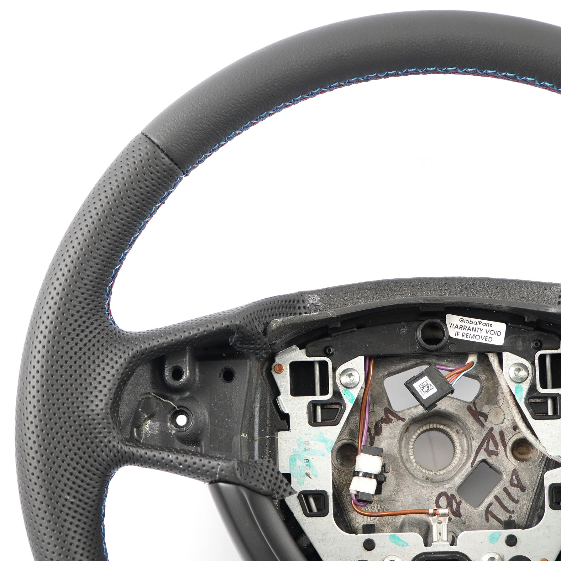 BMW F01 F02 F07 GT F10 F11 NEW Black Leather Steering Wheel M-tricolored Threads