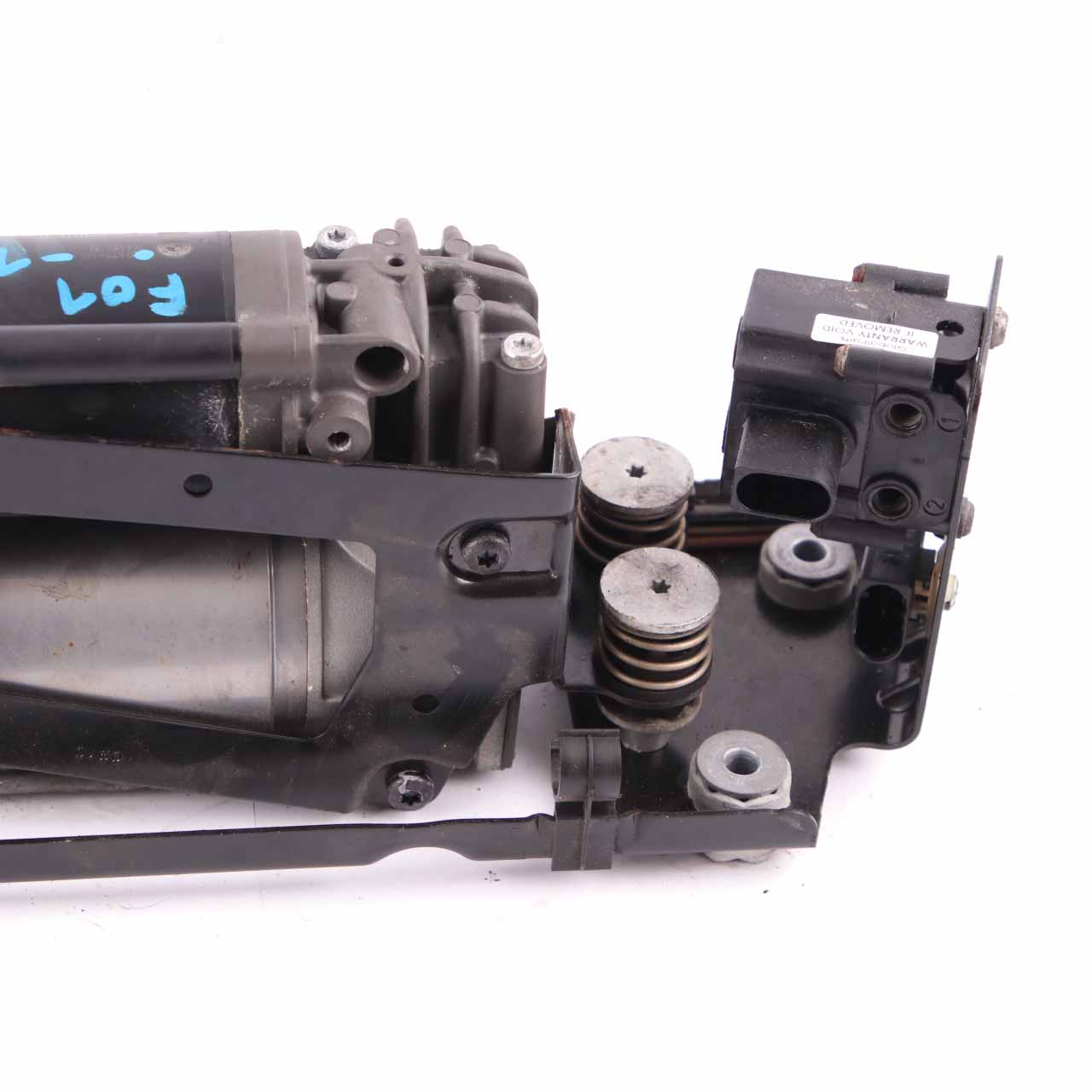 Air Compressor BMW F01 F02 F07 F11 Supply Suspension Motor Control Unit 6794465