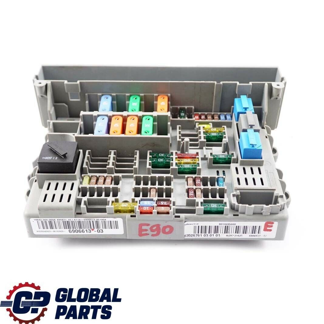 BMW E87 E90 E91 Power Distribution Fuse Box Front 6906613