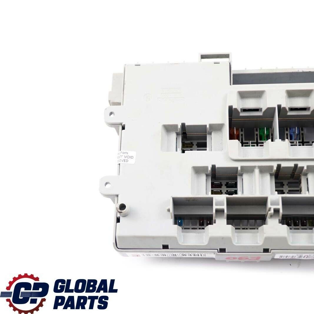 BMW E87 E90 E91 Power Distribution Fuse Box Front 6906613