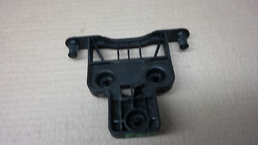 BMW X5 E53 E60 E61 E63 Cover Trim Bracket Heating Water Valve 6920226