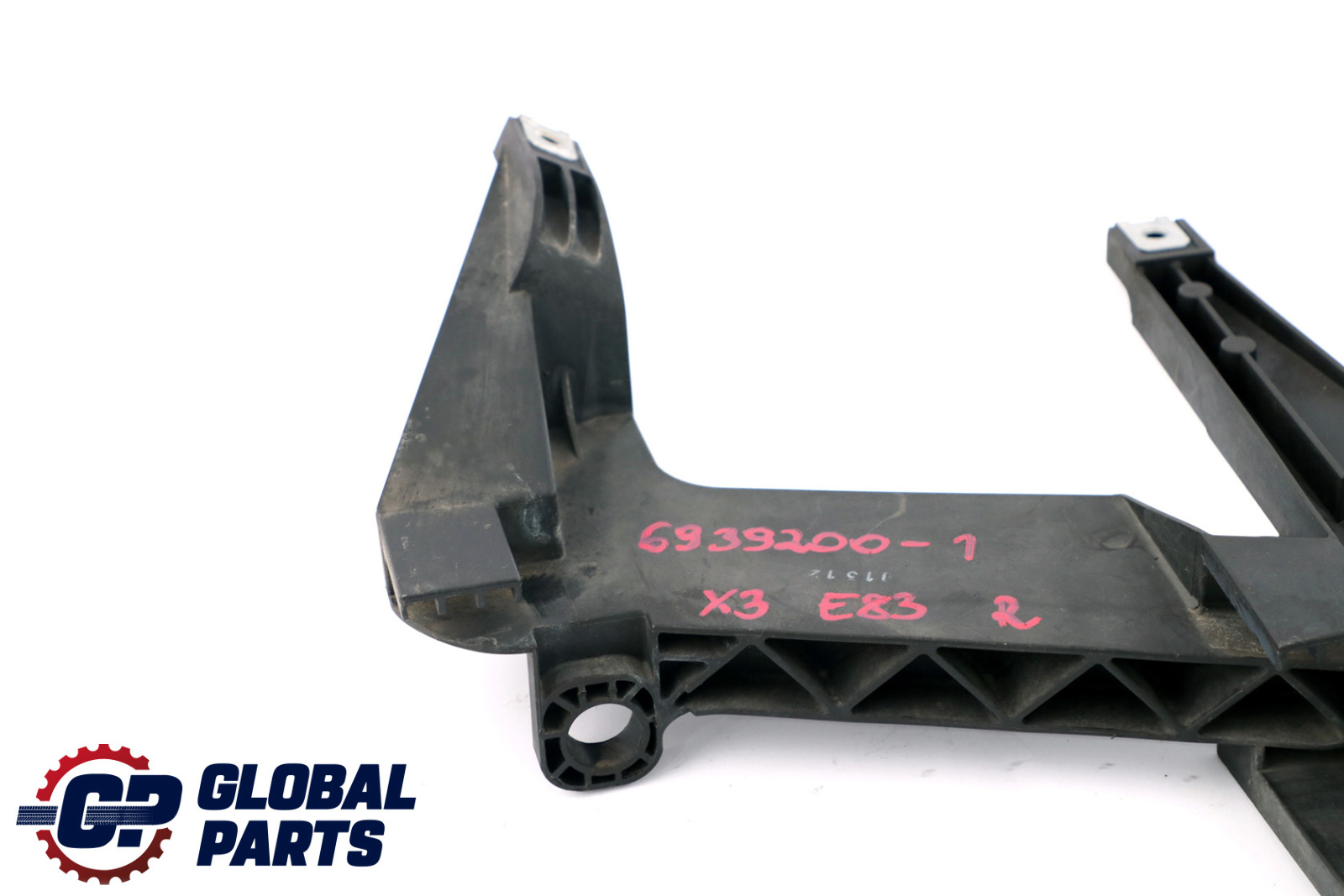 BMW X3 Series E83 E83N LCI Headlight Mount Support Bracket Right O/S 6939200