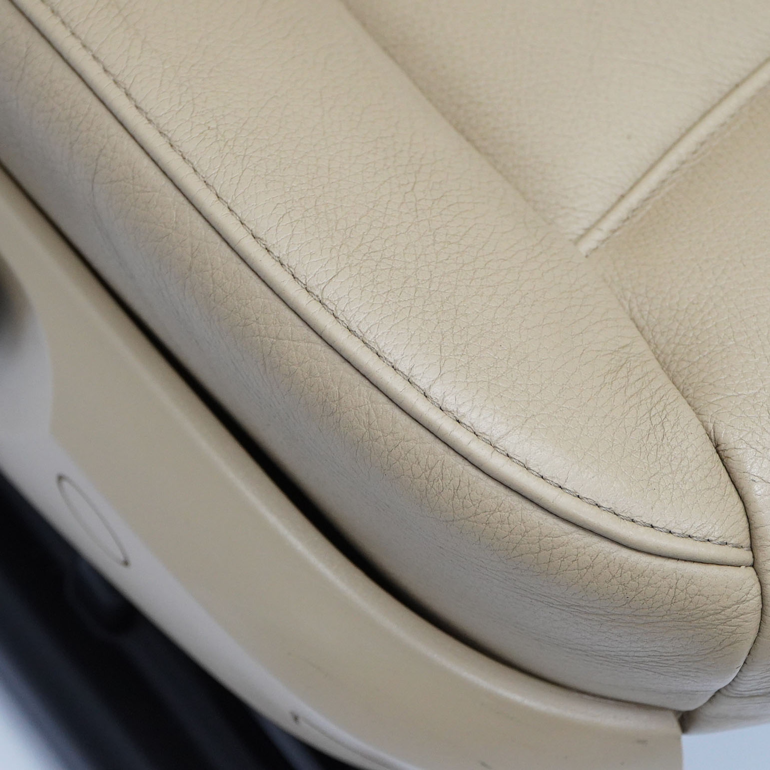 BMW E90 E91 Leather Interior Front Right O/S Seat Dakota Beige