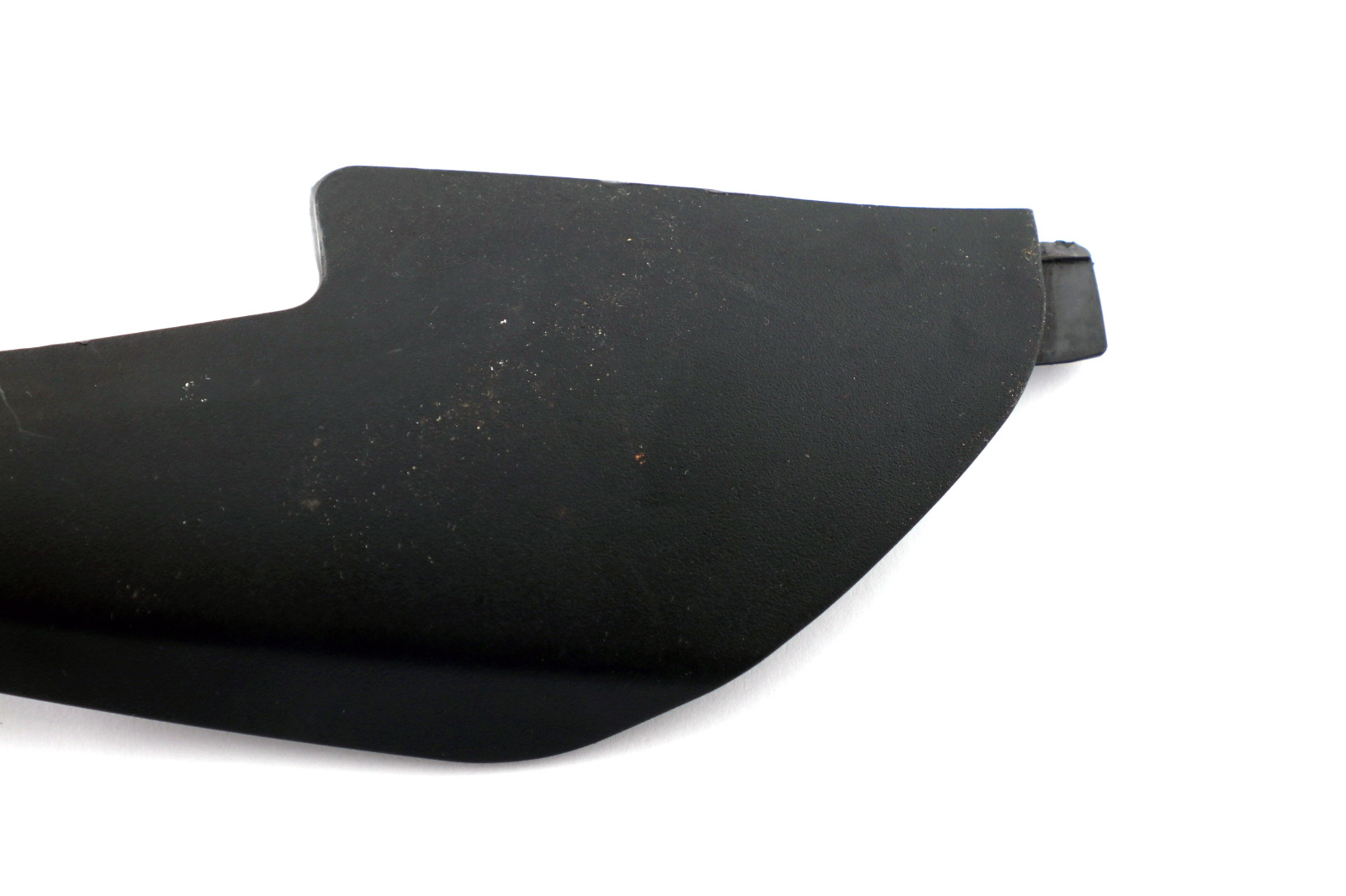 BMW 1 3 Series E81 E82 E92 LCI Cover Belt Catch Right O/S Black 7118526