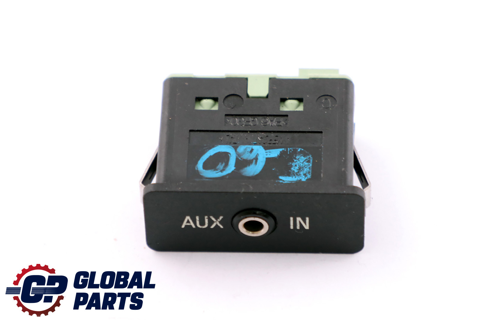 BMW 1 3 5 6 7 X3 X5 Series E60 E61 E81 E87 E90 F10 F11 Audio Aux In Plug Socket