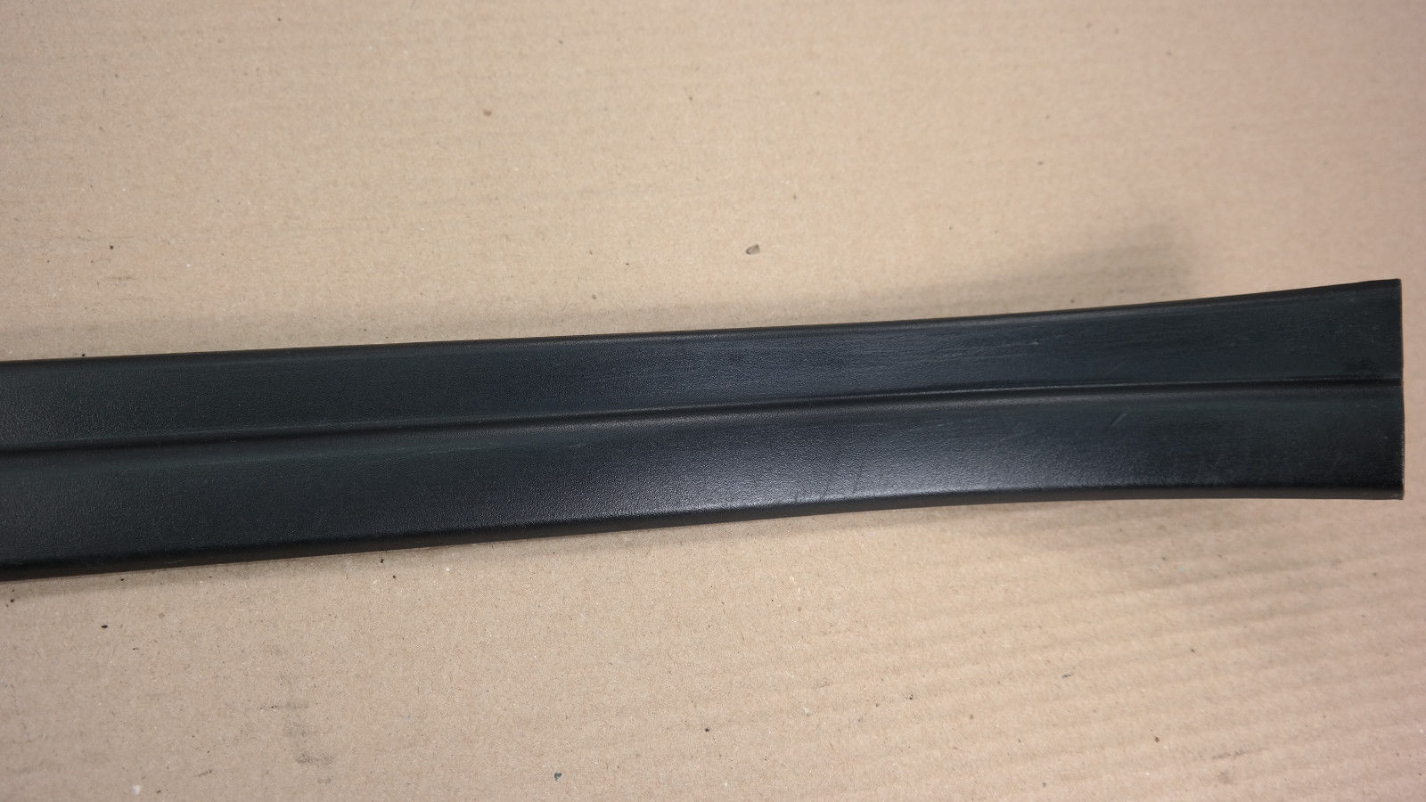 BMW X5 Series E53 Front Left Entrance Cover Kick Trim Black 8402107