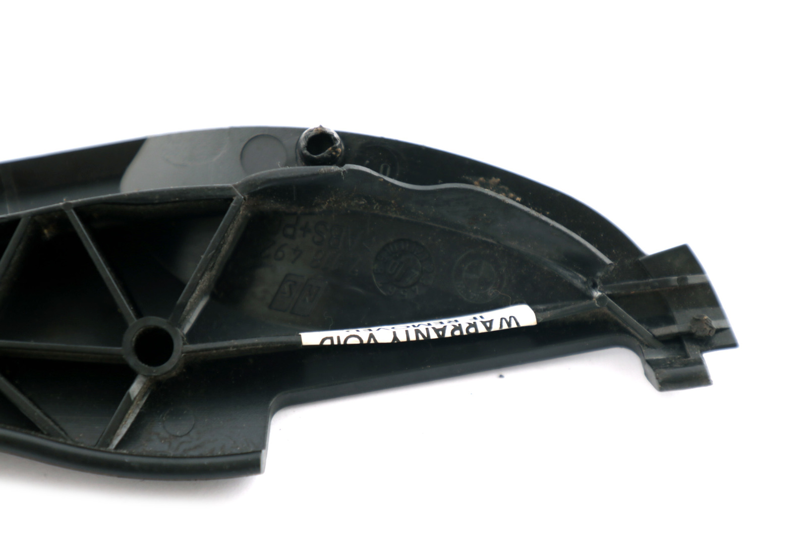 BMW E87 E90 E91 LCI Front Right O/S Belt Catch Seat Black 7118492