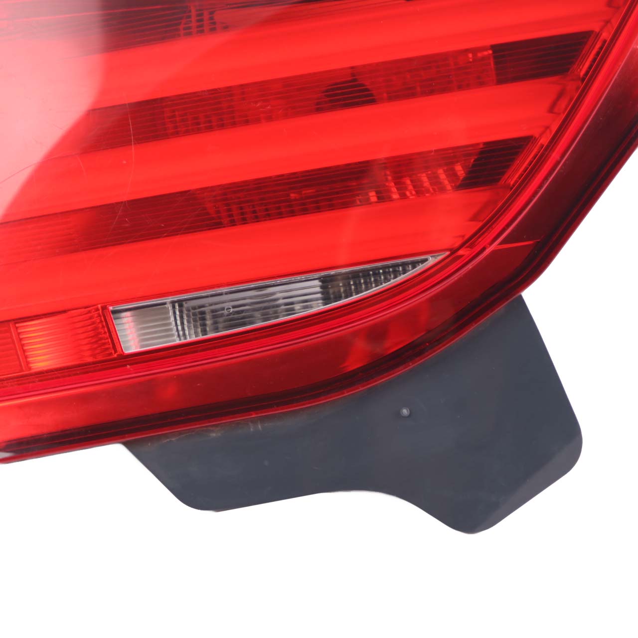 BMW F07 Rear Light In Trunk Lid Left N/S Gran Turismo 7199637