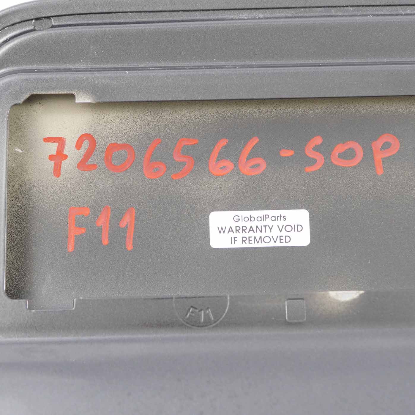 Fuel Cover BMW F11 Fill-in Flap Filler Sophistograu Grey Metallic - A90