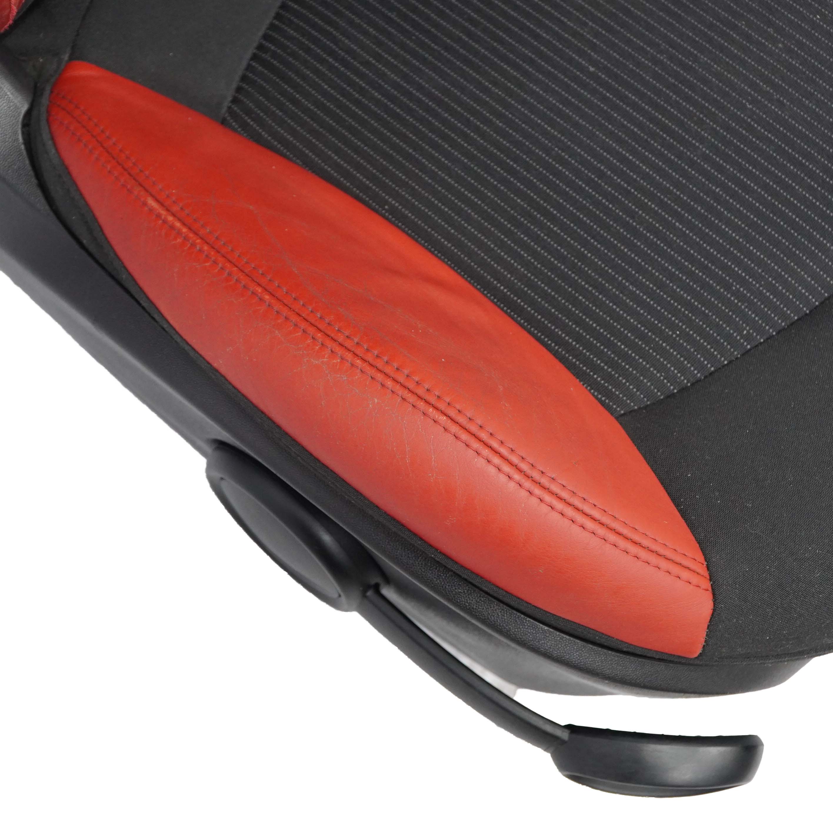 Mini Cooper One R55 R56 Sport Fabric Cloth / Red Leather Front Right O/S Seat