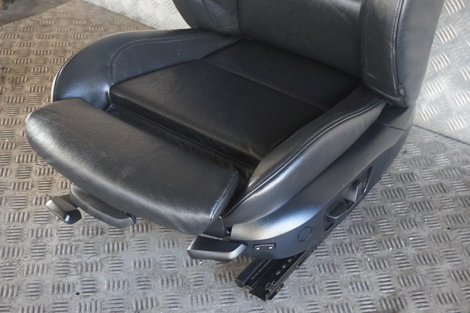 BMW 3 Series E92 M Sport Front Left N/S Black Leather Interior Seat