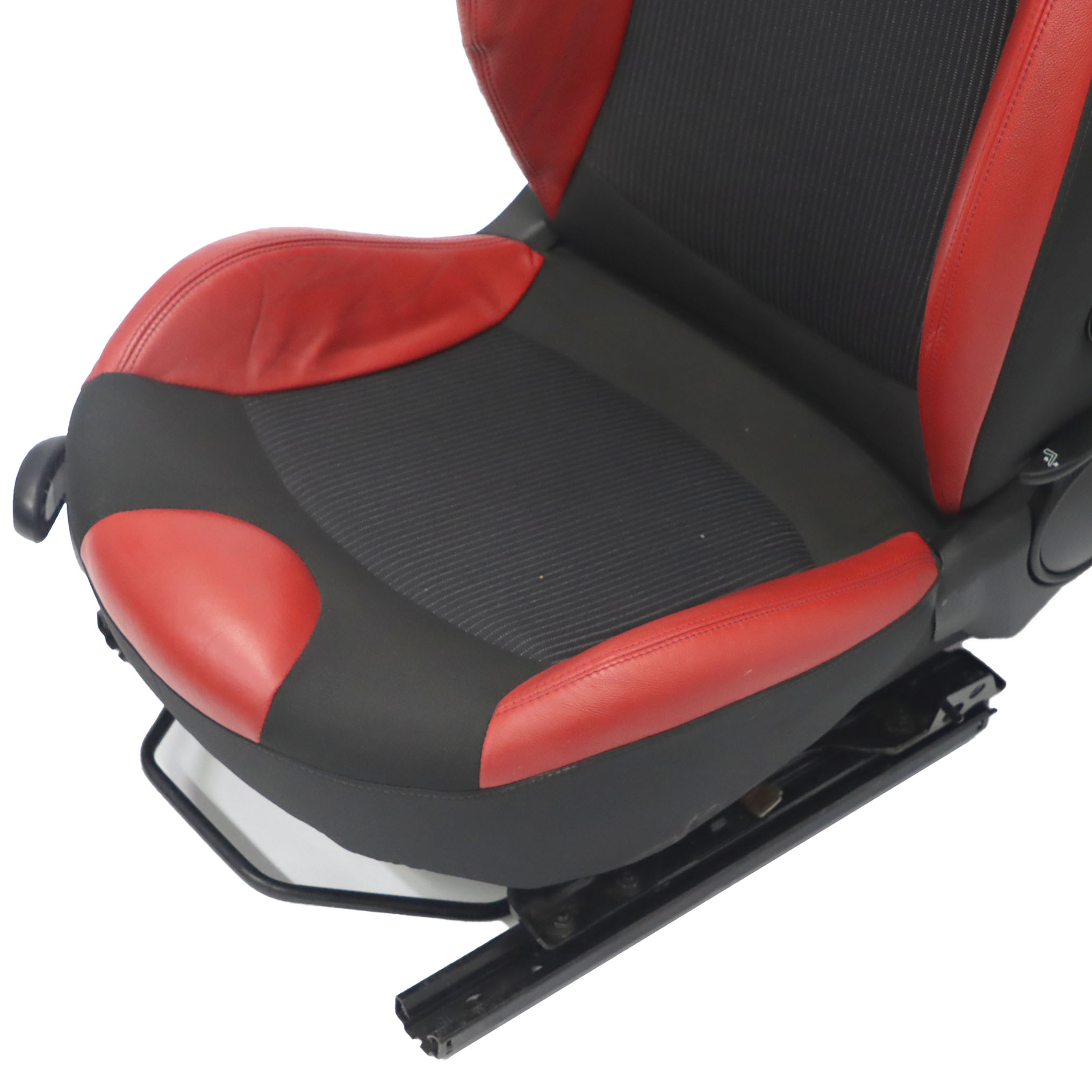 Front Seat Mini R55 R56 LCI Sport Cloth Fabric Red Leather Right O/S Heated 