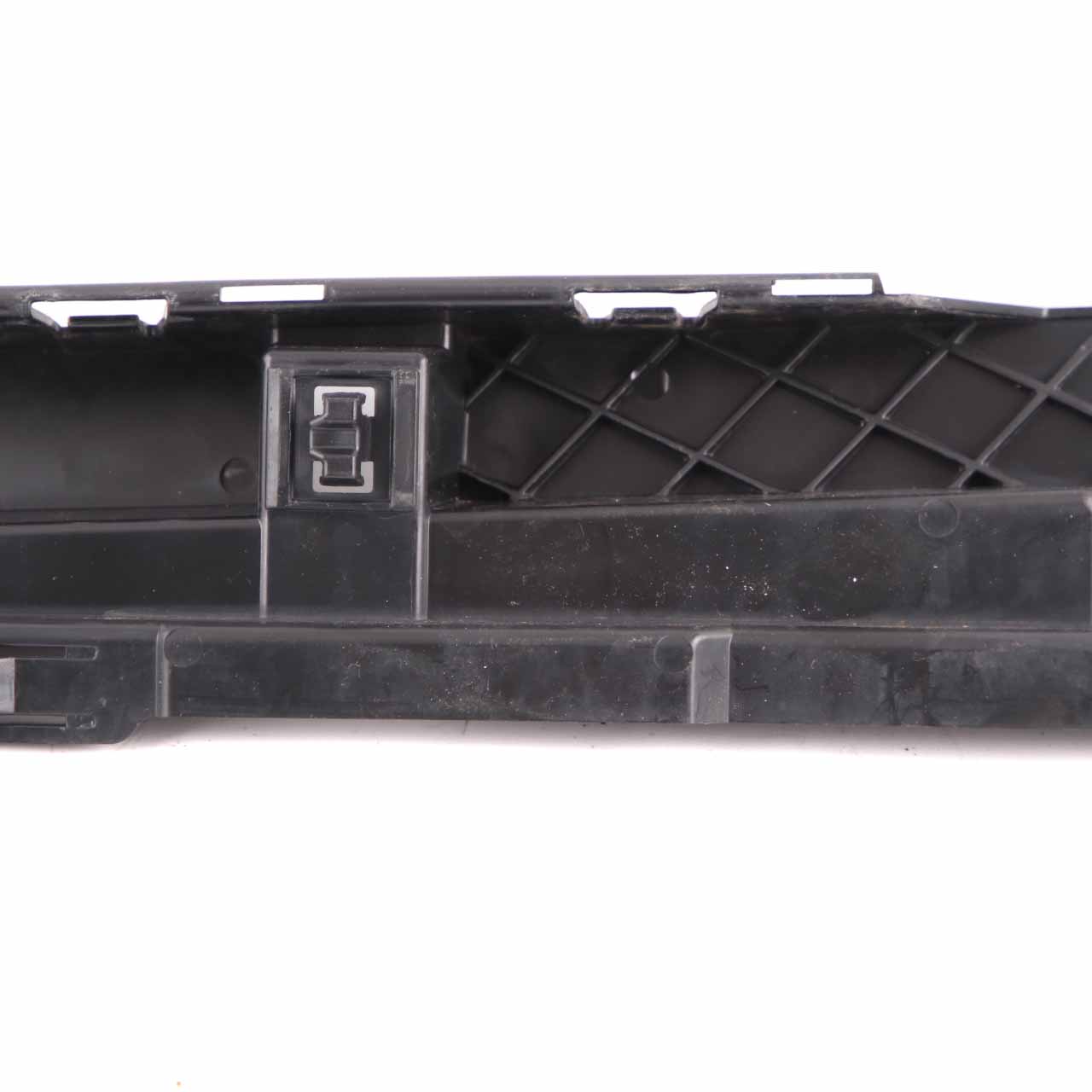 BMW F36 Supporting Ledge Skirt Sill Right Side Mount Bracket Holder RH4 7320210