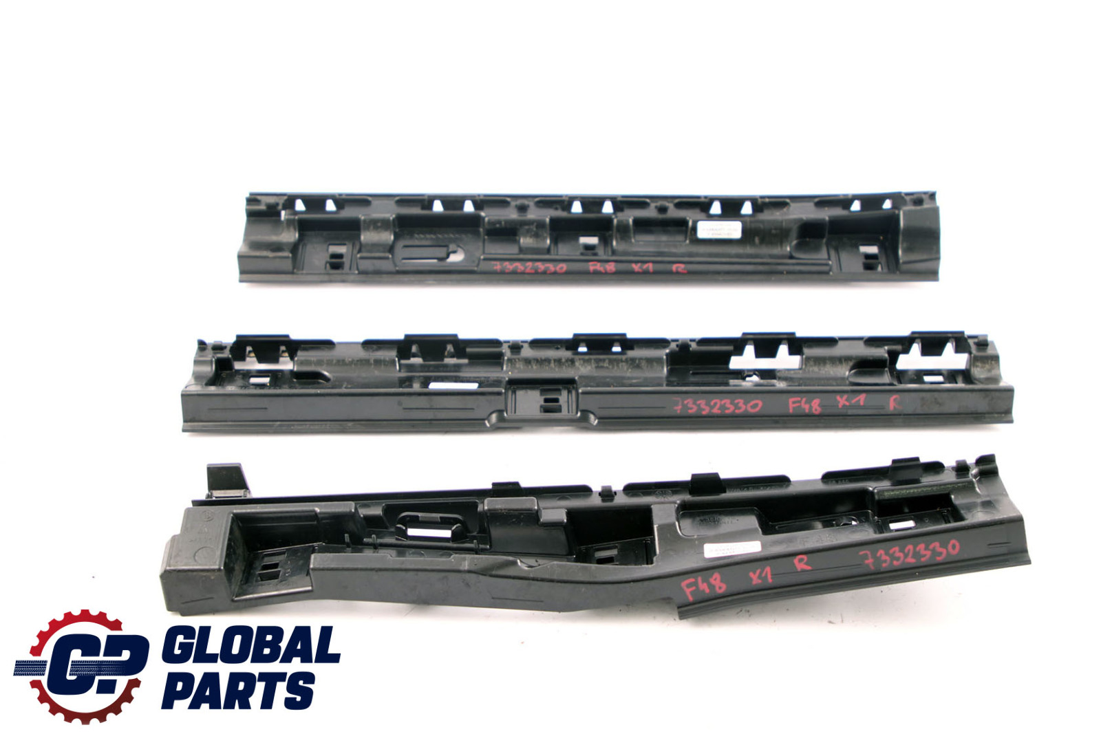 BMW X1 Series F48 Right O/S Side Skirt Sill Cover Holder Set 7332330