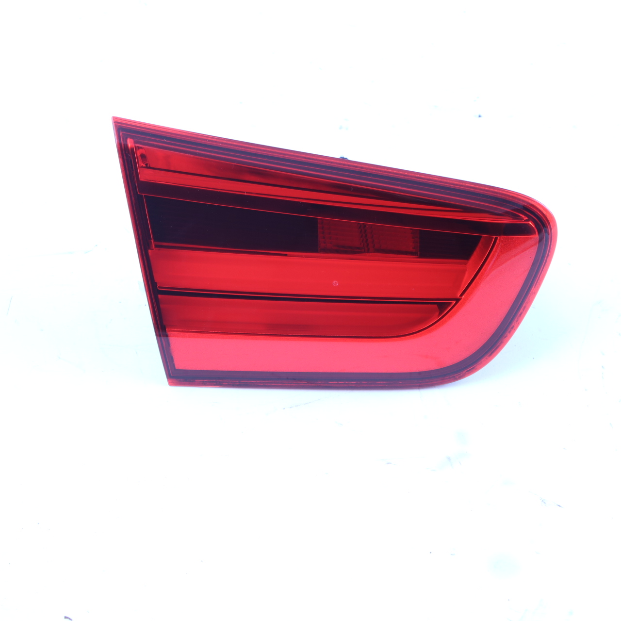 £BMW 1 Series F20 F21 LCI 1 Light in Trunk Lid Left N/S Rear Lamp 7359019