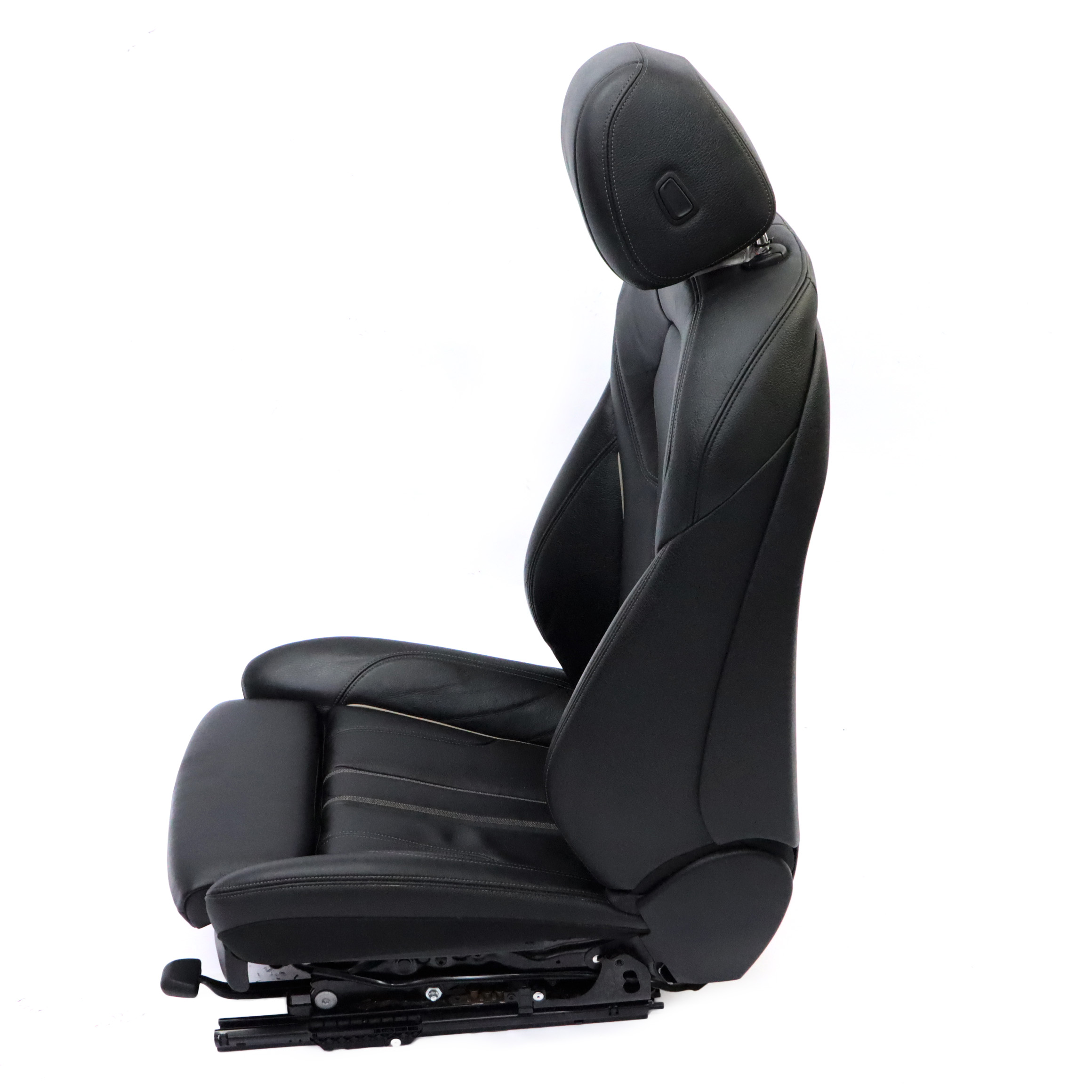 BMW G30 G31 Front Right O/S Sport Seat Interior Dakota Black Leather Electric