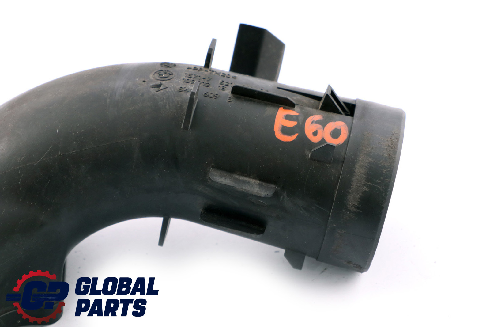 BMW E60 E61 LCI Air Intake Duct Tube Pipe 7521011