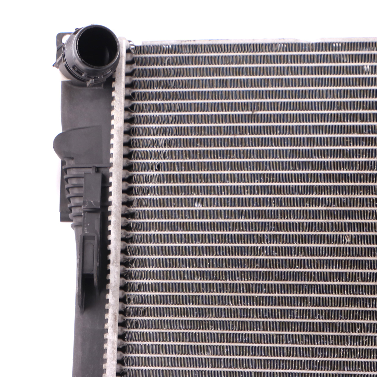 Radiator BMW F20 F21 F30 F31 Radiator Engine Water Cooler Cooling 7600511