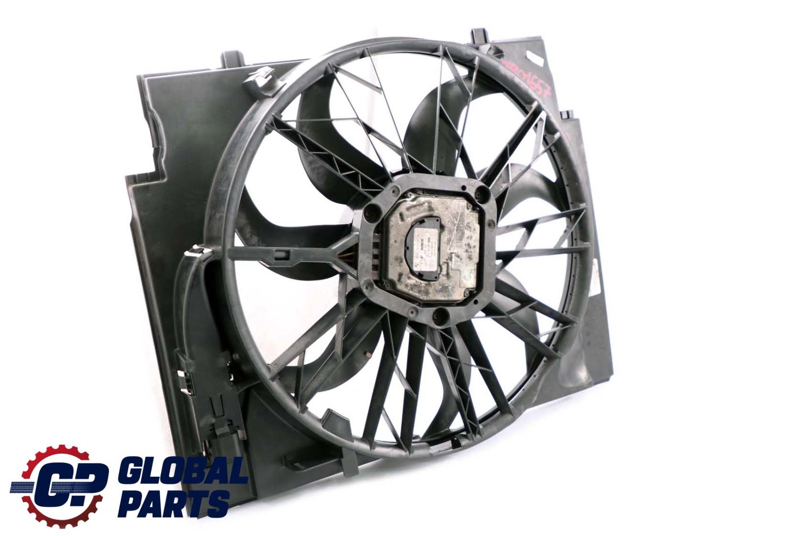 BMW 5 Series 5 E60 E61 LCI Diesel Radiator Fan Housing Motor 600W 7801657