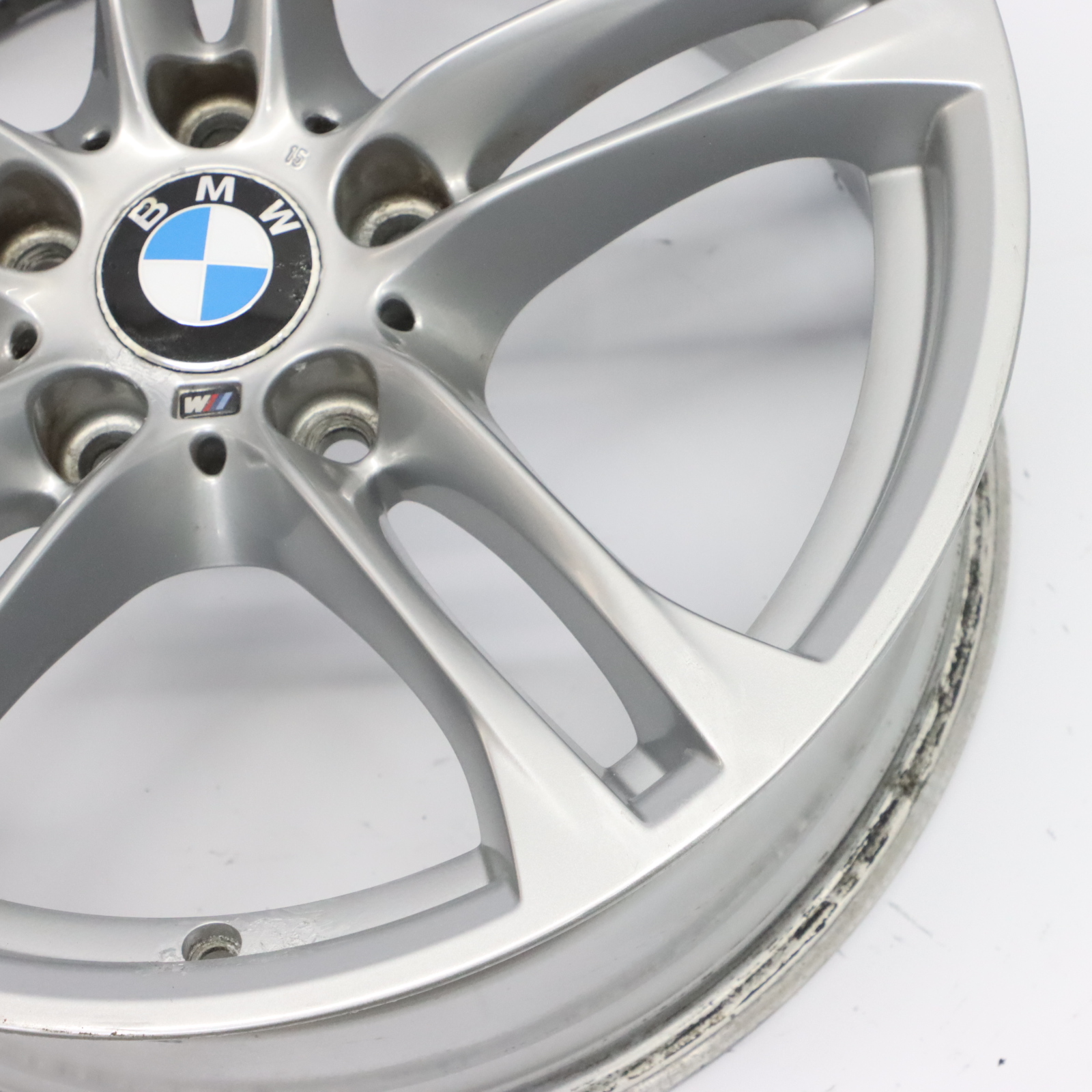 BMW F10 F11 F06 F12 F13 Alloy Wheel Rim 18" 8J ET:30 M Double Spoke 613 7848572