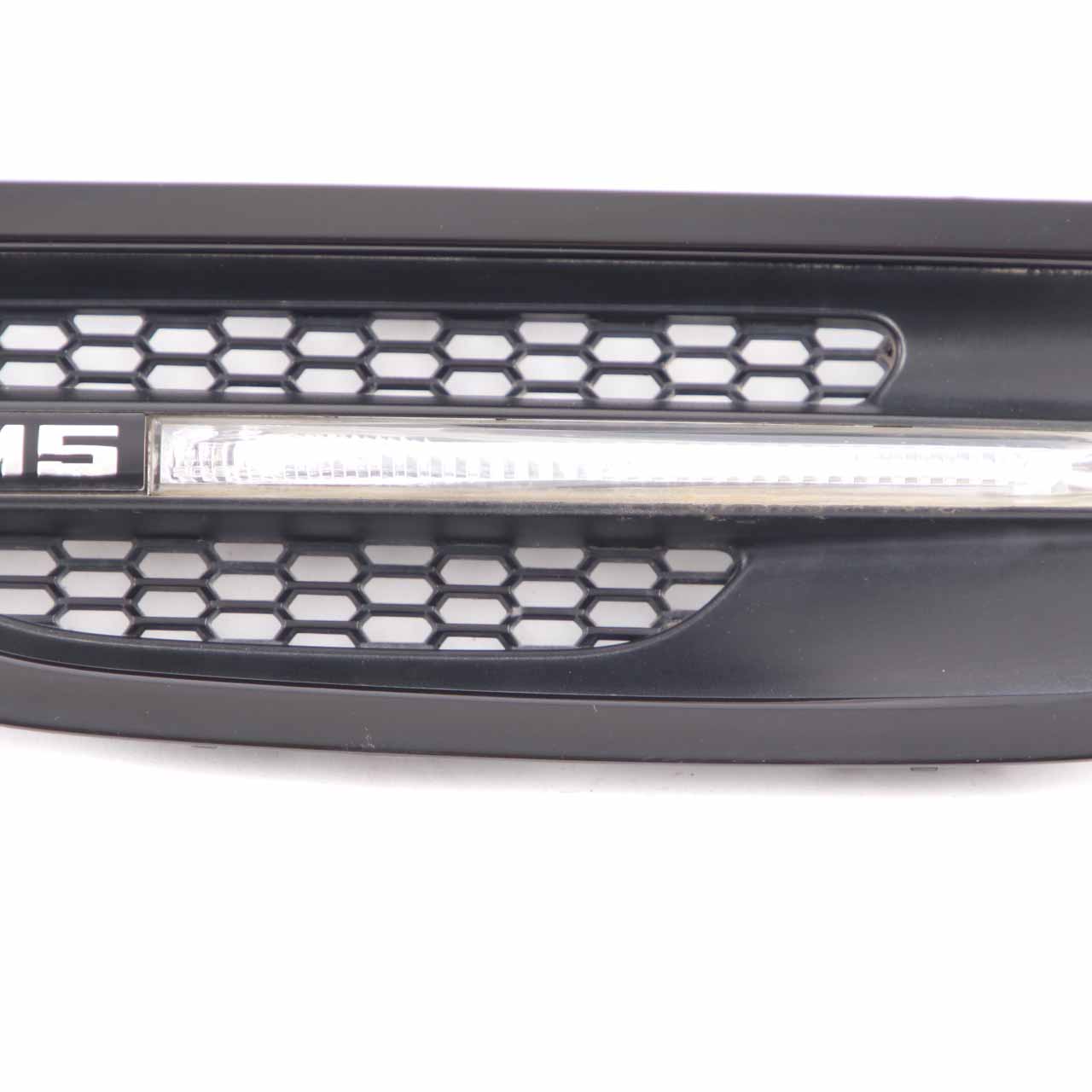 BMW F10 M5 Grille Side Panel Fender Indicator Vent Front Left N/S Black 7903879