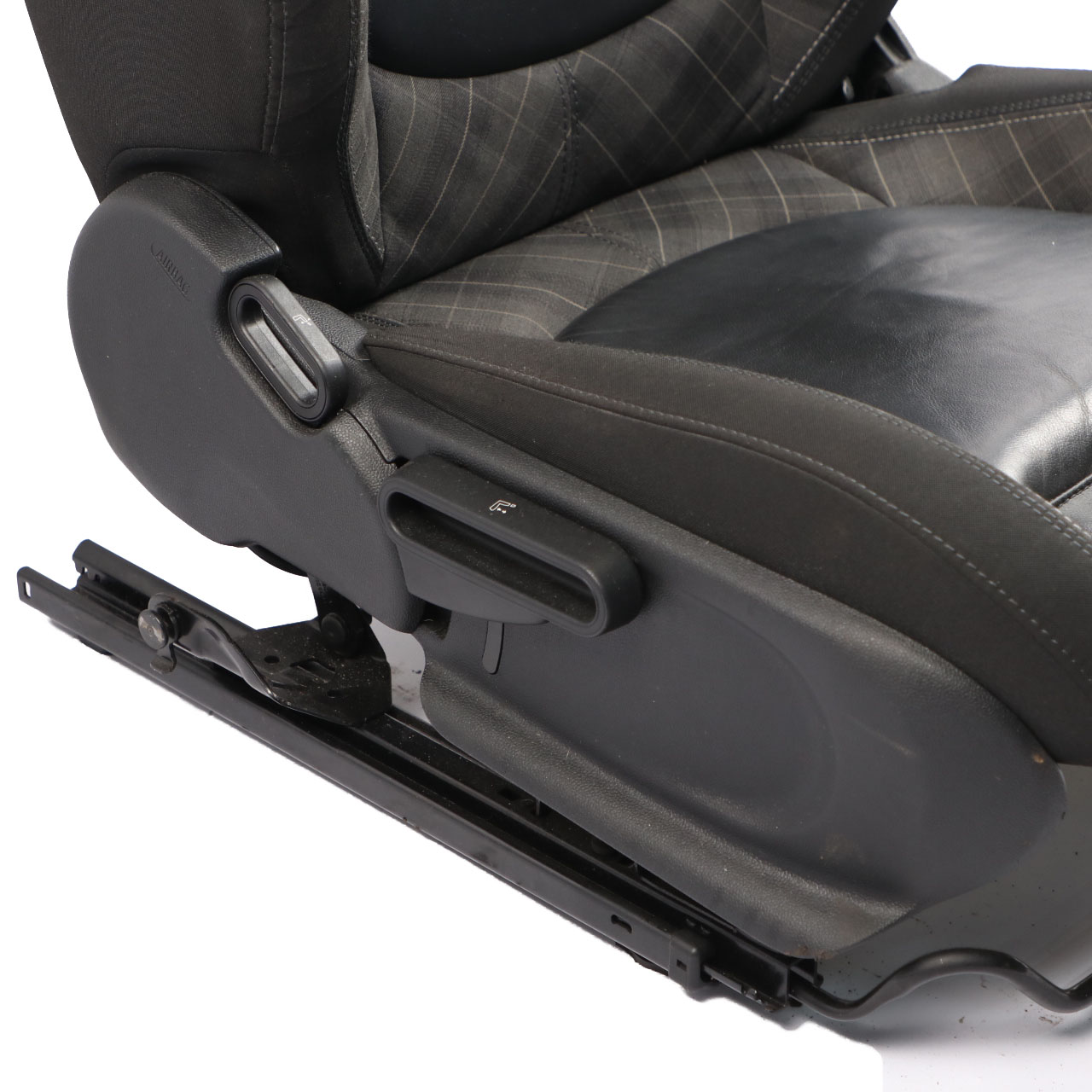 Mini F55 Front Right O/S Sport Seat Fabric / Leather Diamond Carbon Black