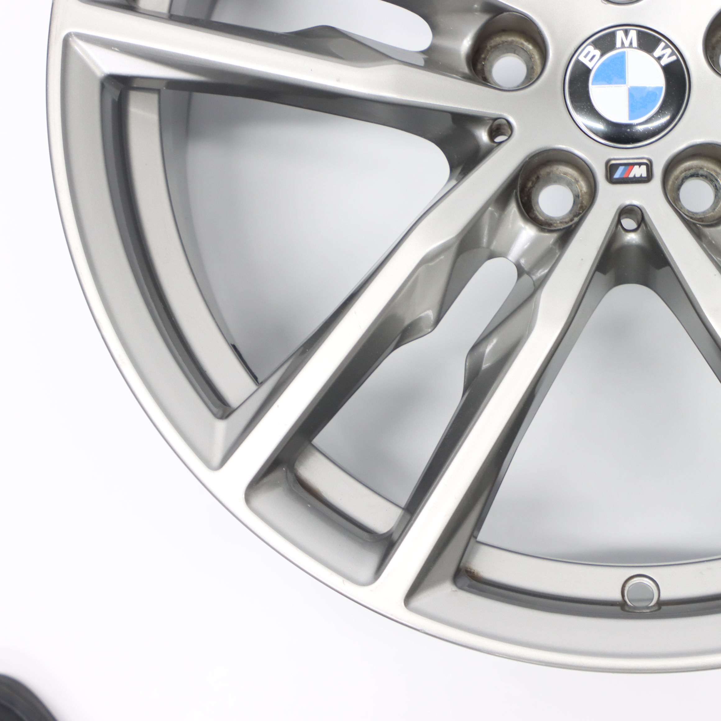 BMW X3 G01 Silver Alloy Wheel Rim M Double Spoke 698 19" 7,5J ET:32 8010267