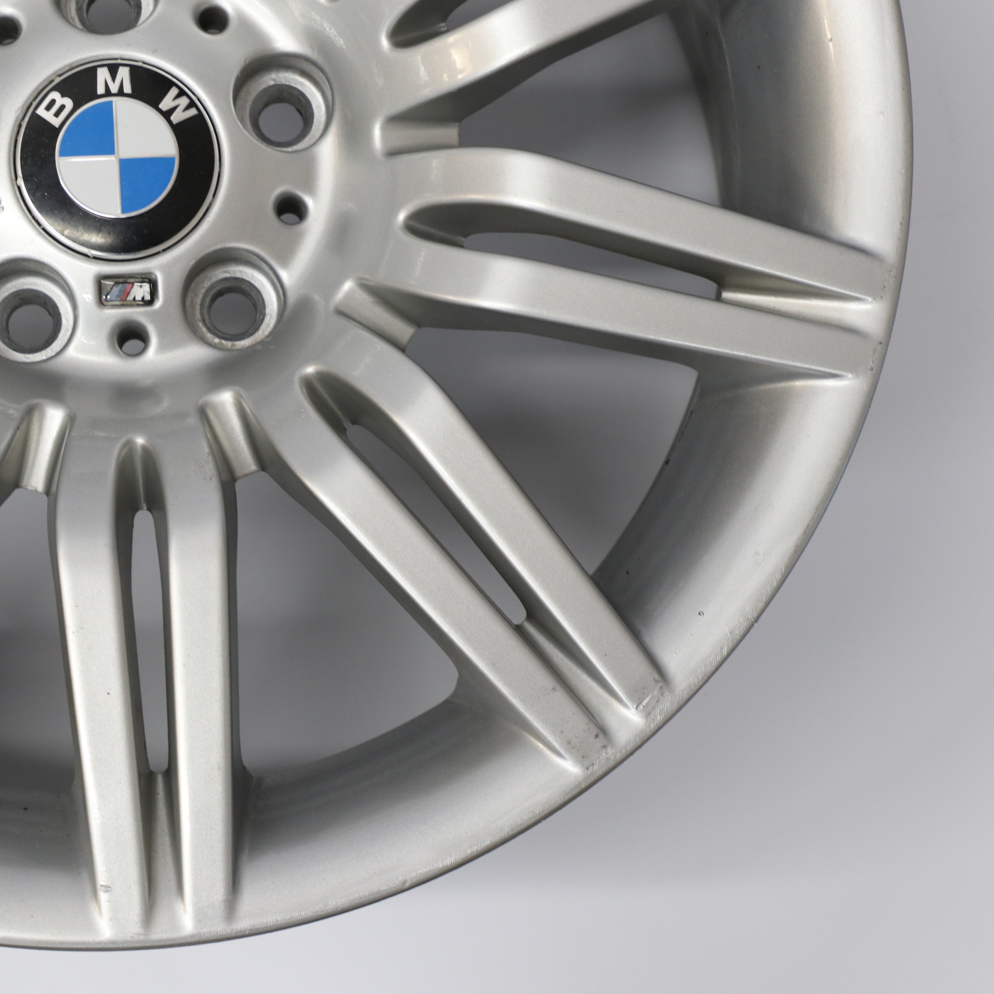 BMW 5 Series E60 E61 Front Alloy Wheel Rim 19" 8,5J ET:18 M Double Spoke 172