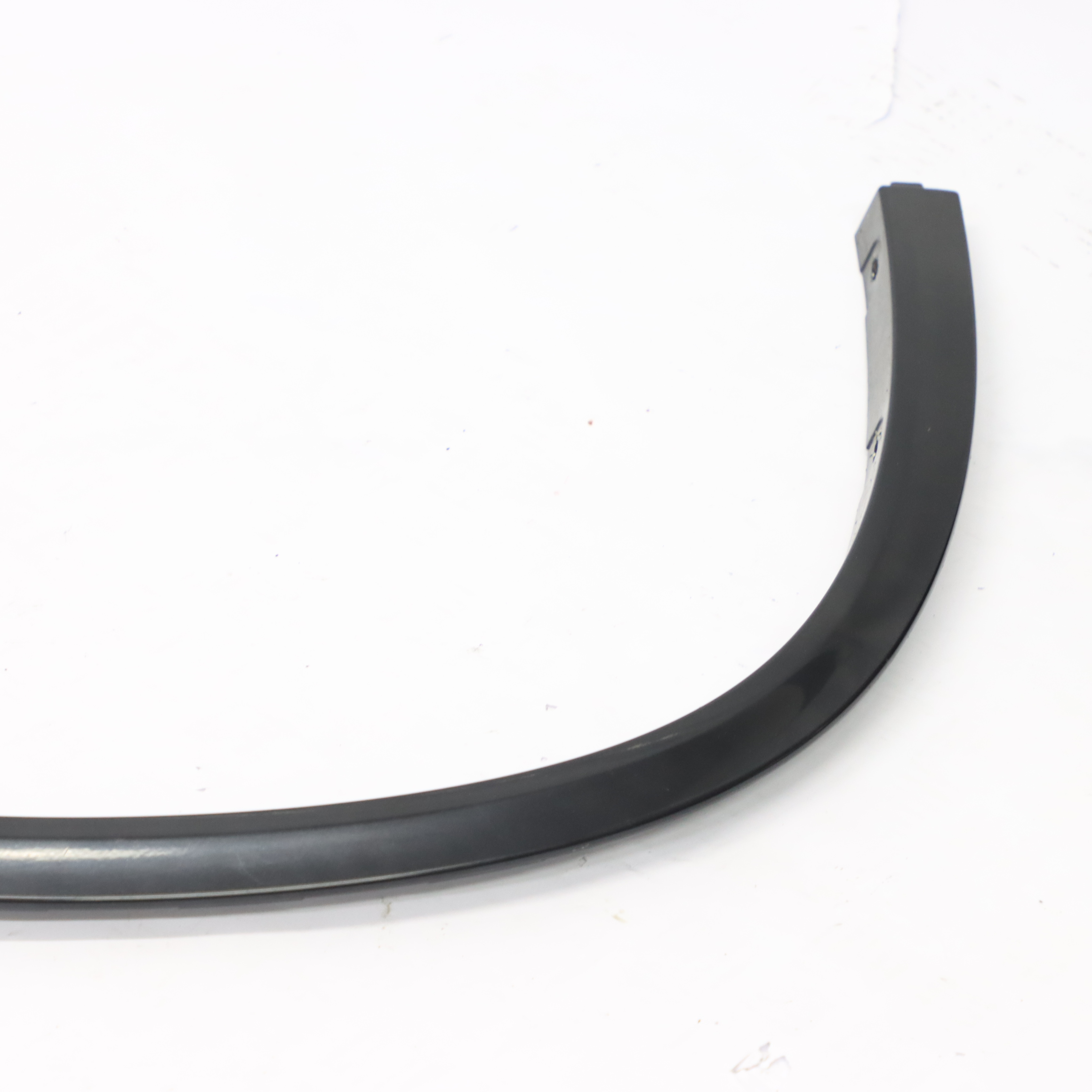 BMW X1 E84 Wheel Arch Cover Trim Front Right Black Sapphire Metallic 475 8049940