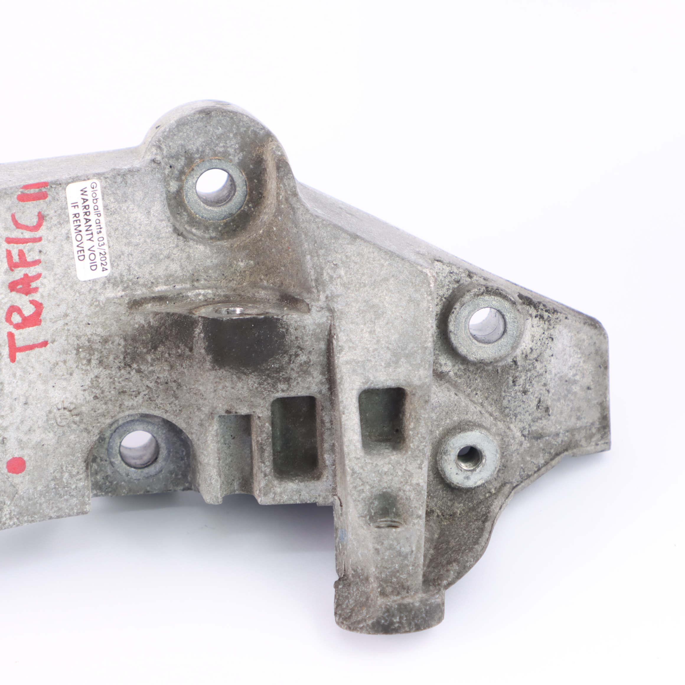 Renault Trafic II Opel Vivaro A 2.0 DCI Alternator Bracket Mount 8200527320