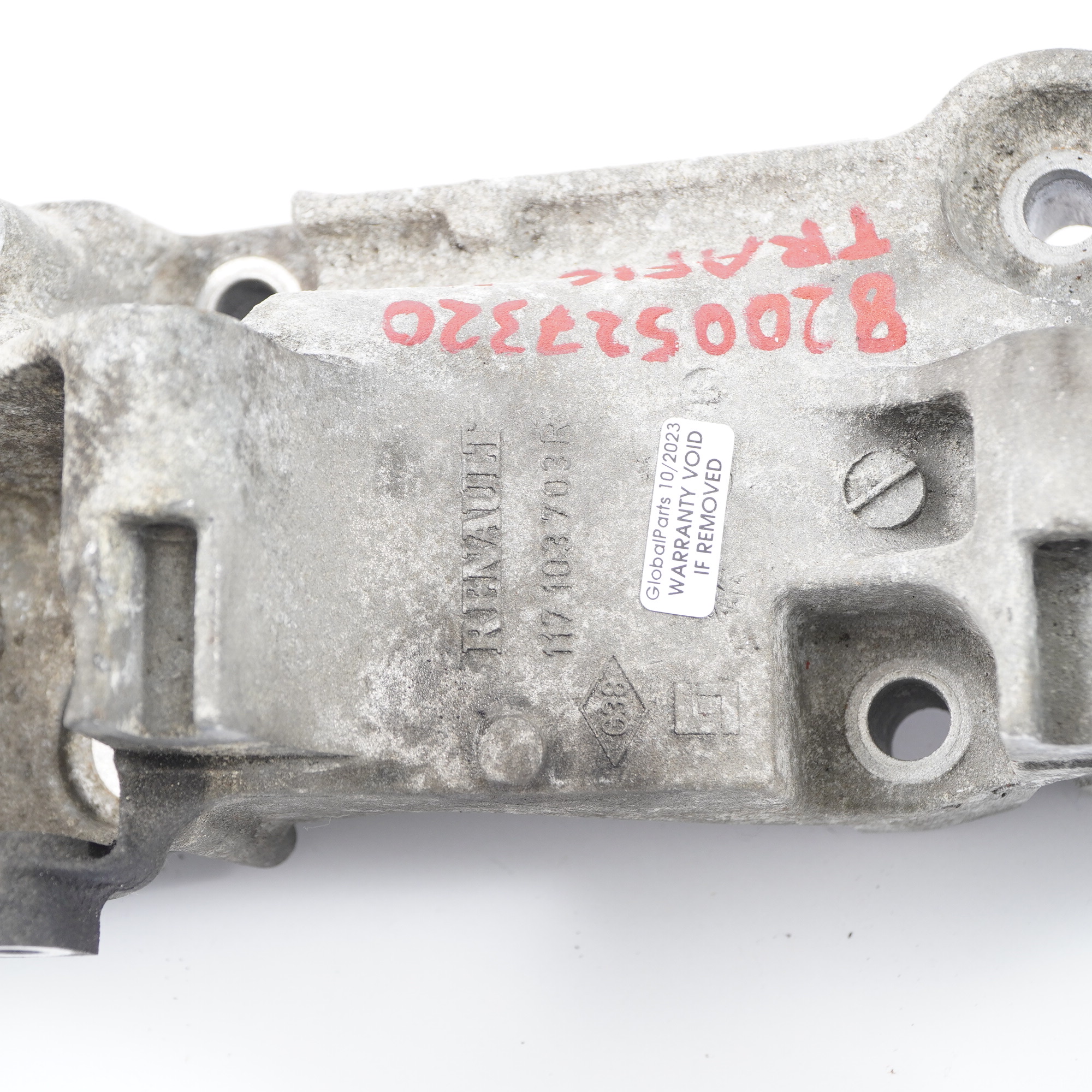 Renault Trafic II Opel Vivaro A 2.0 DCI Alternator Bracket Mount 8200527320